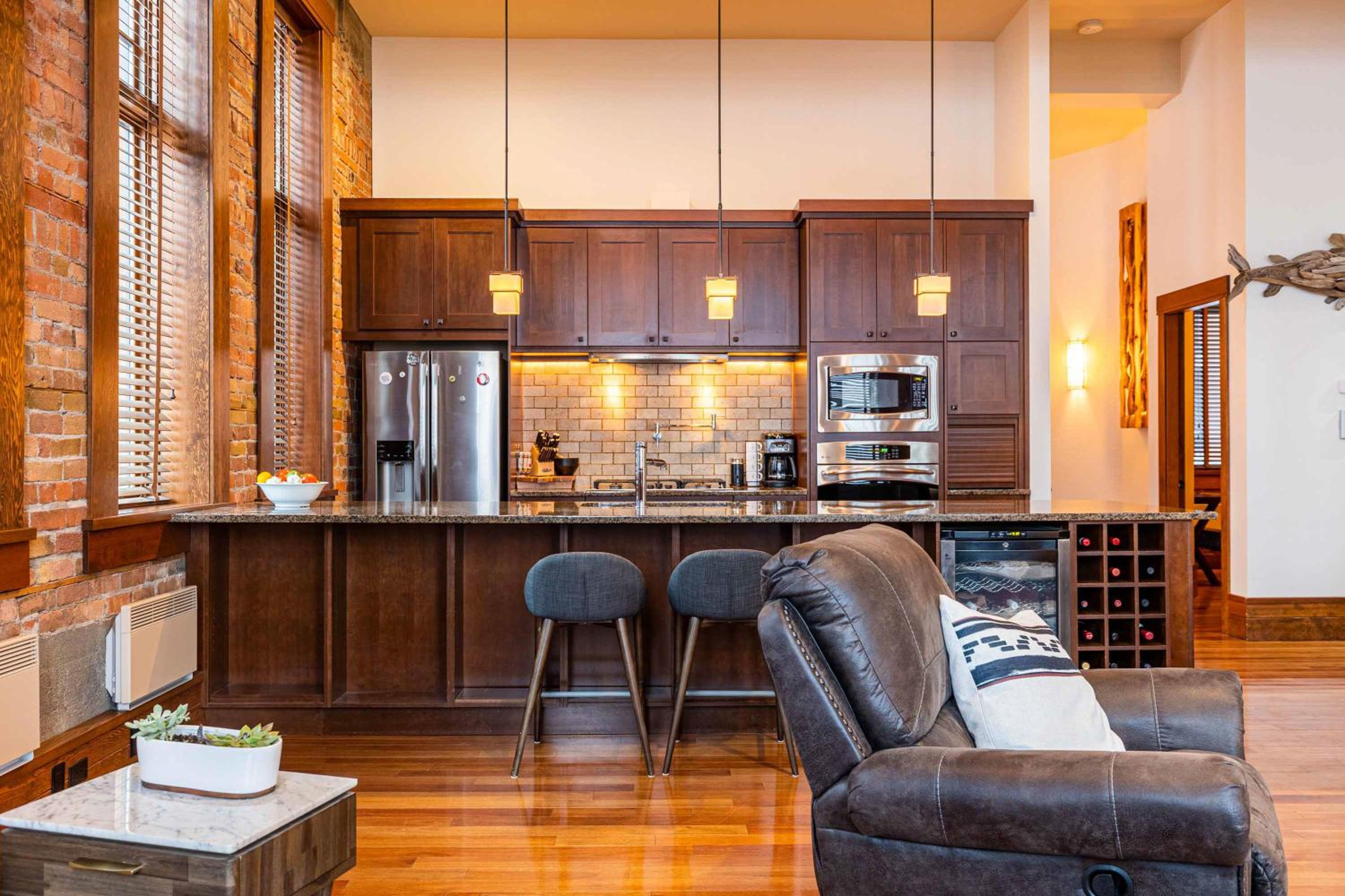 Luxurious 901 Condos by Fernie Central Reservations
