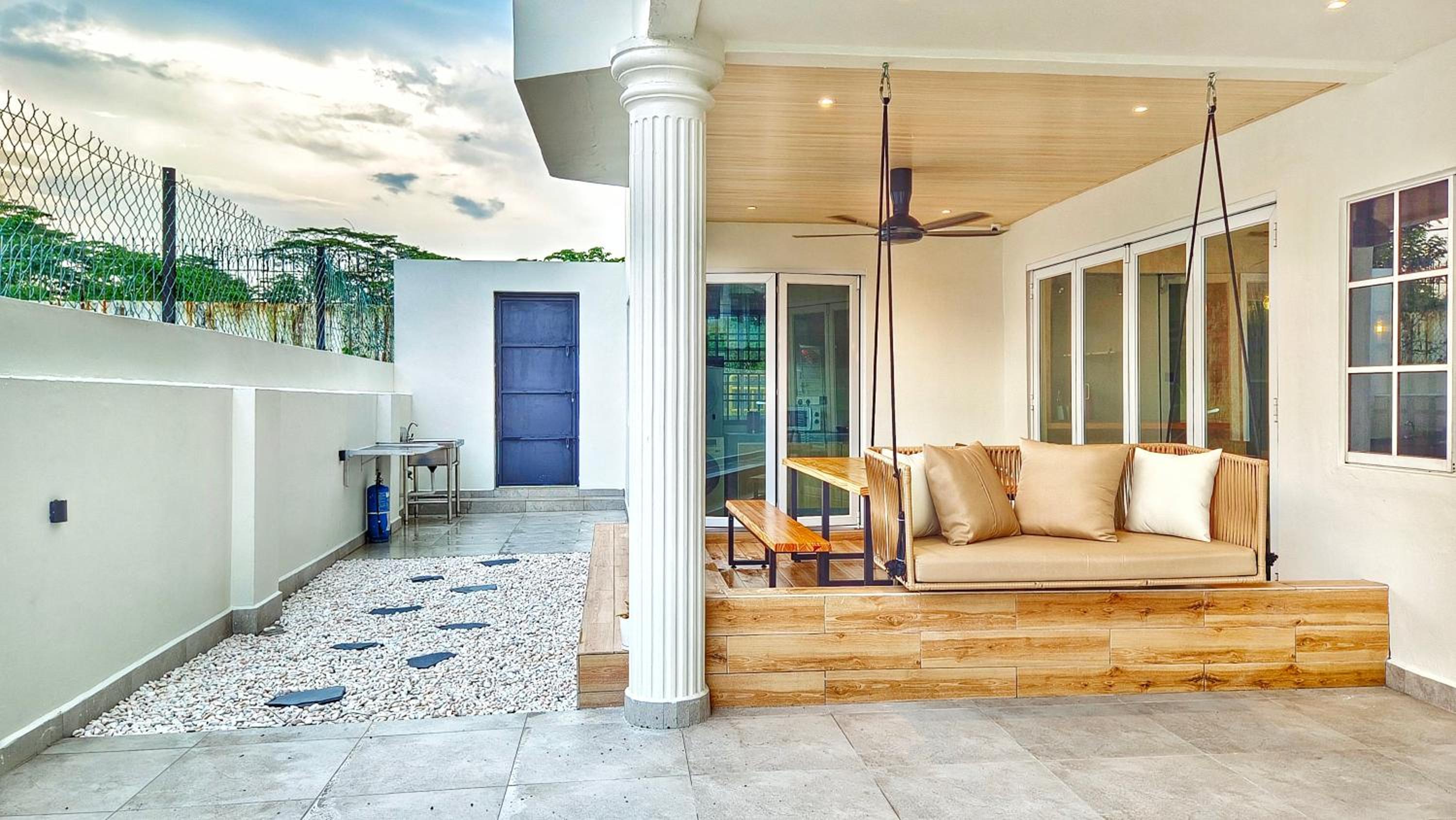 JB City Villa (Private Pool)