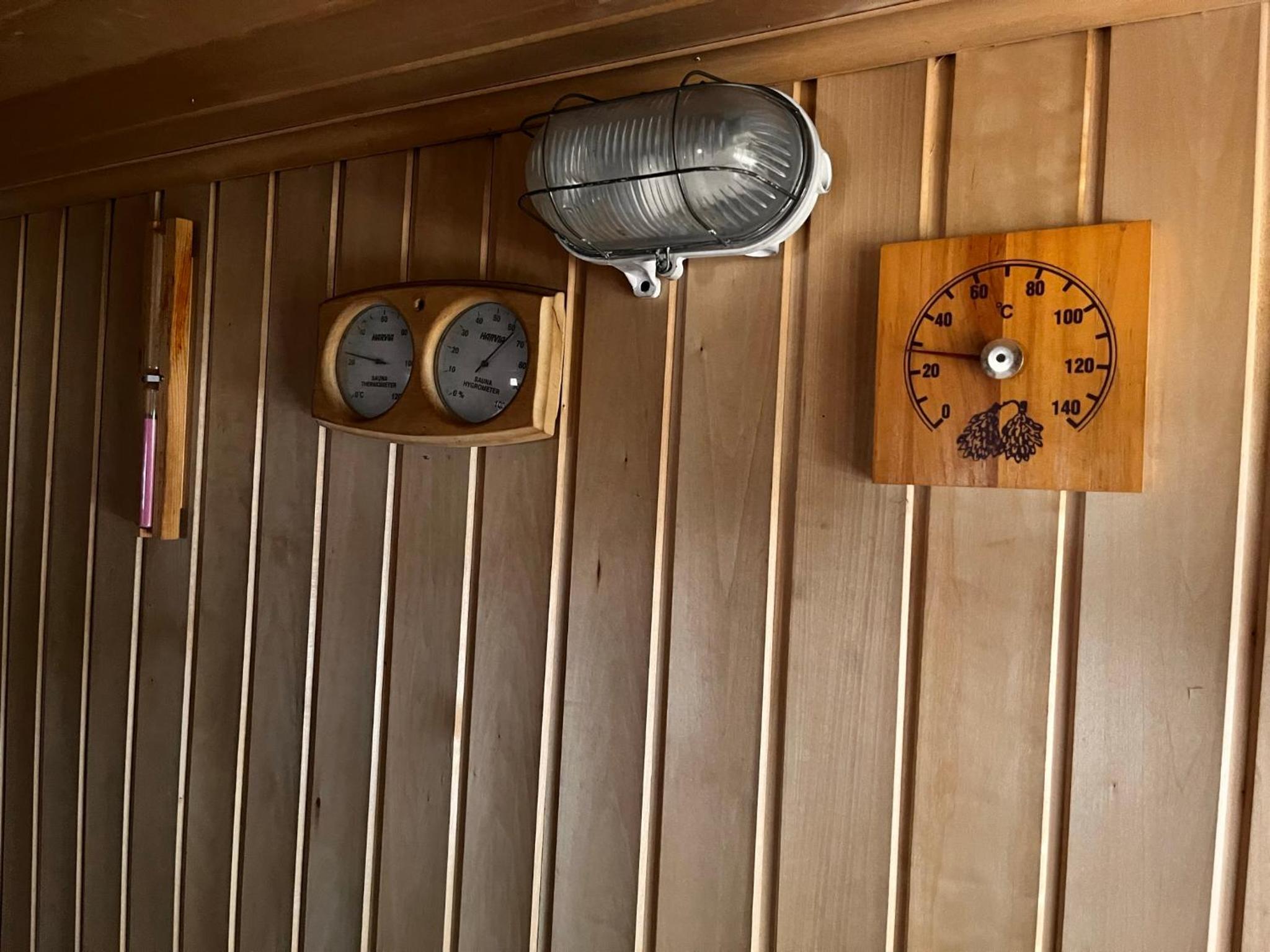 SPA Cottage with Sauna & Hot Tub