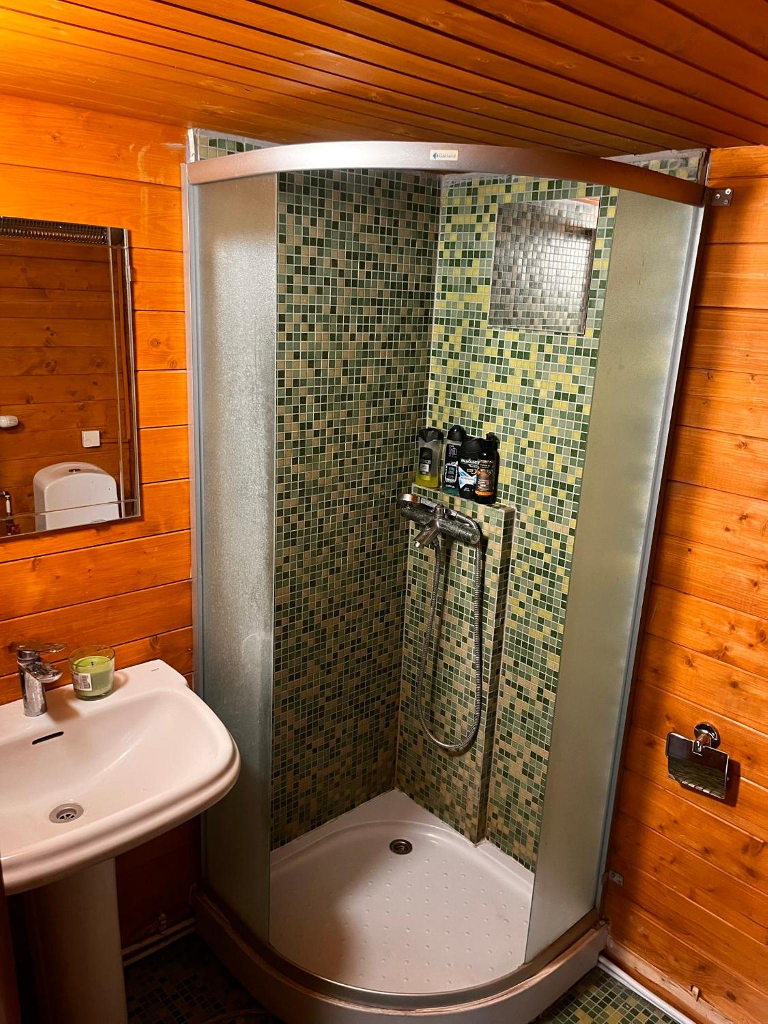 SPA Cottage with Sauna & Hot Tub