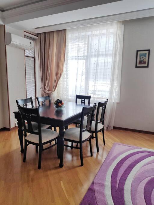 Spacious and modern apartment in the city