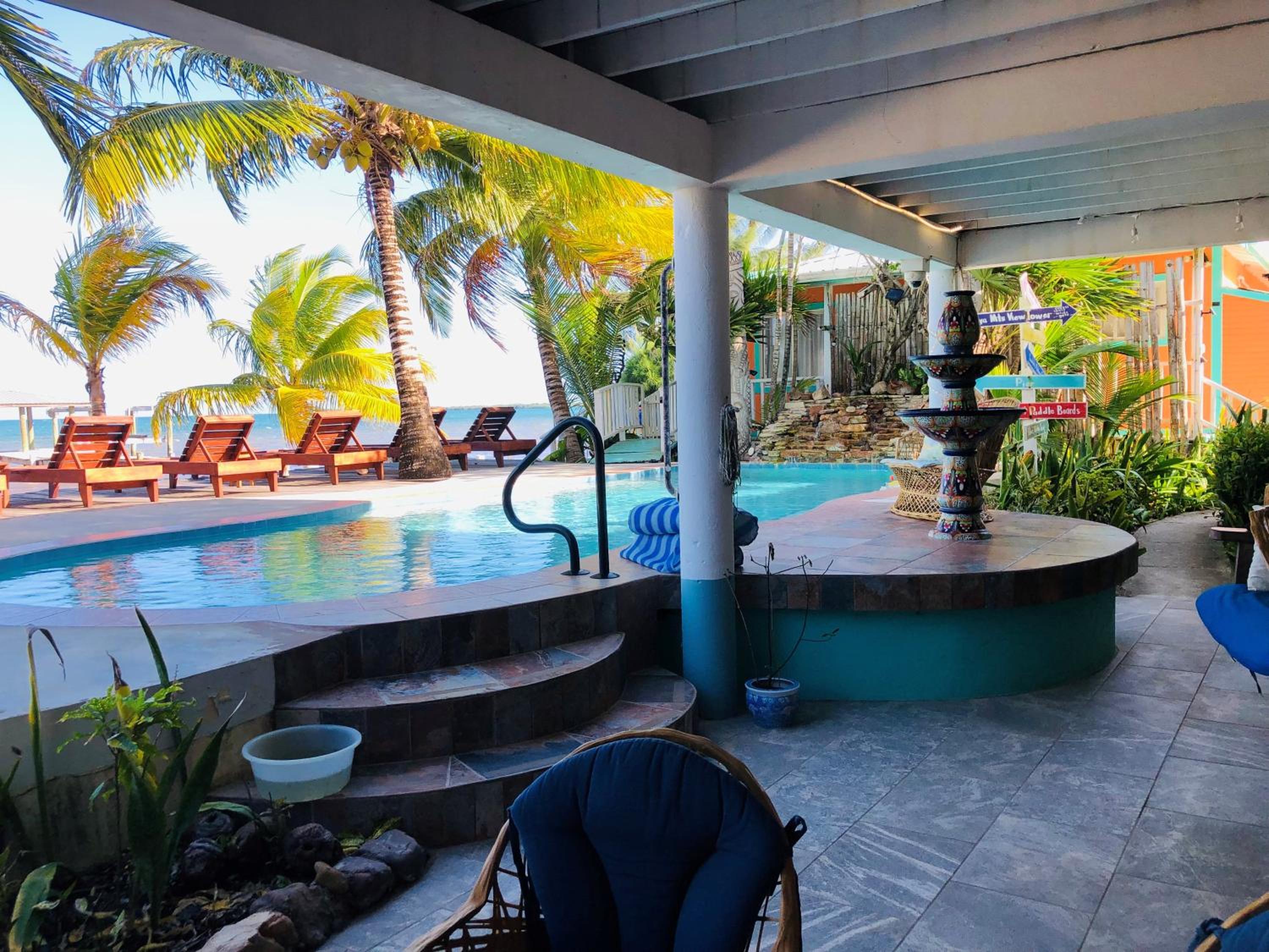 Coral Cove Inn