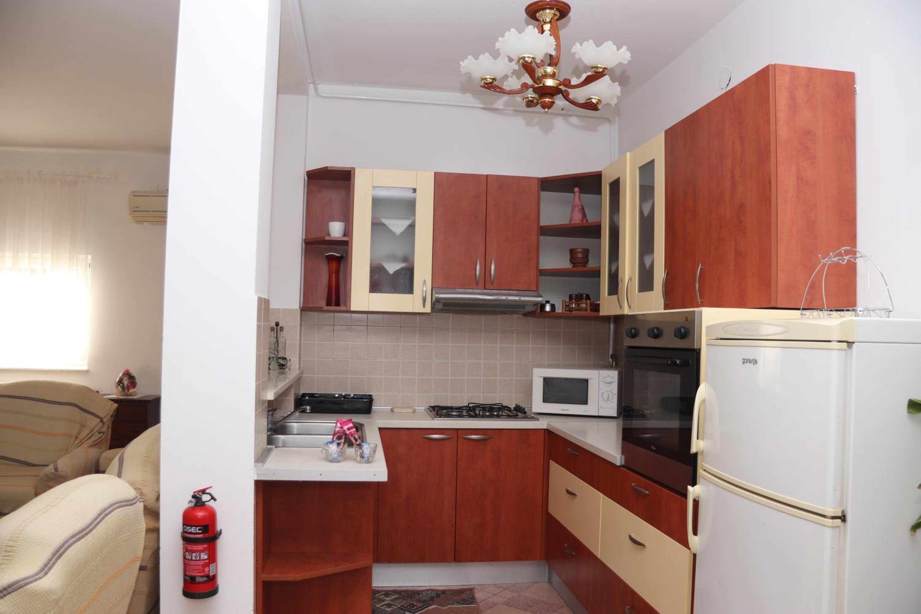 Apartman NAOMI