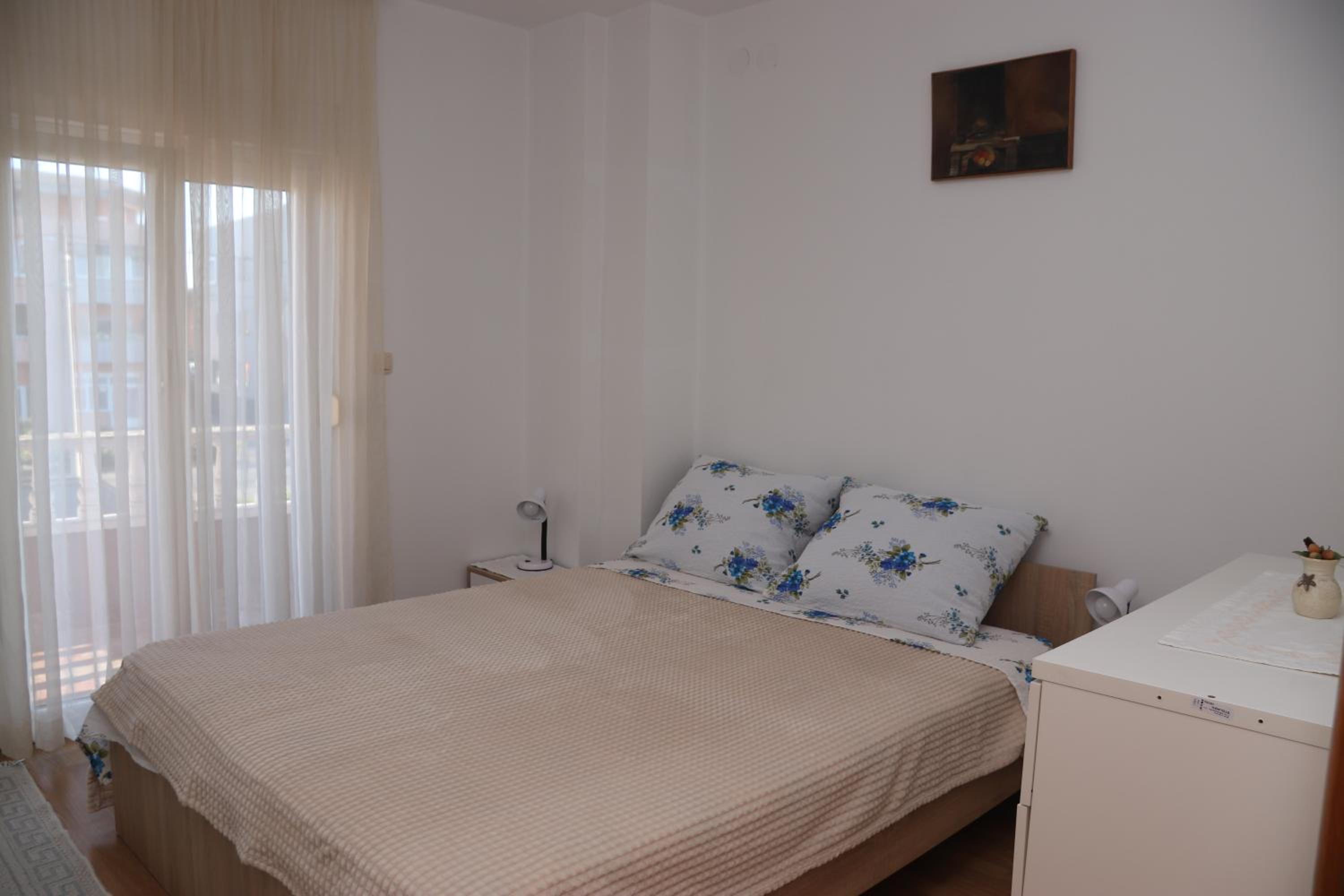 Apartman NAOMI