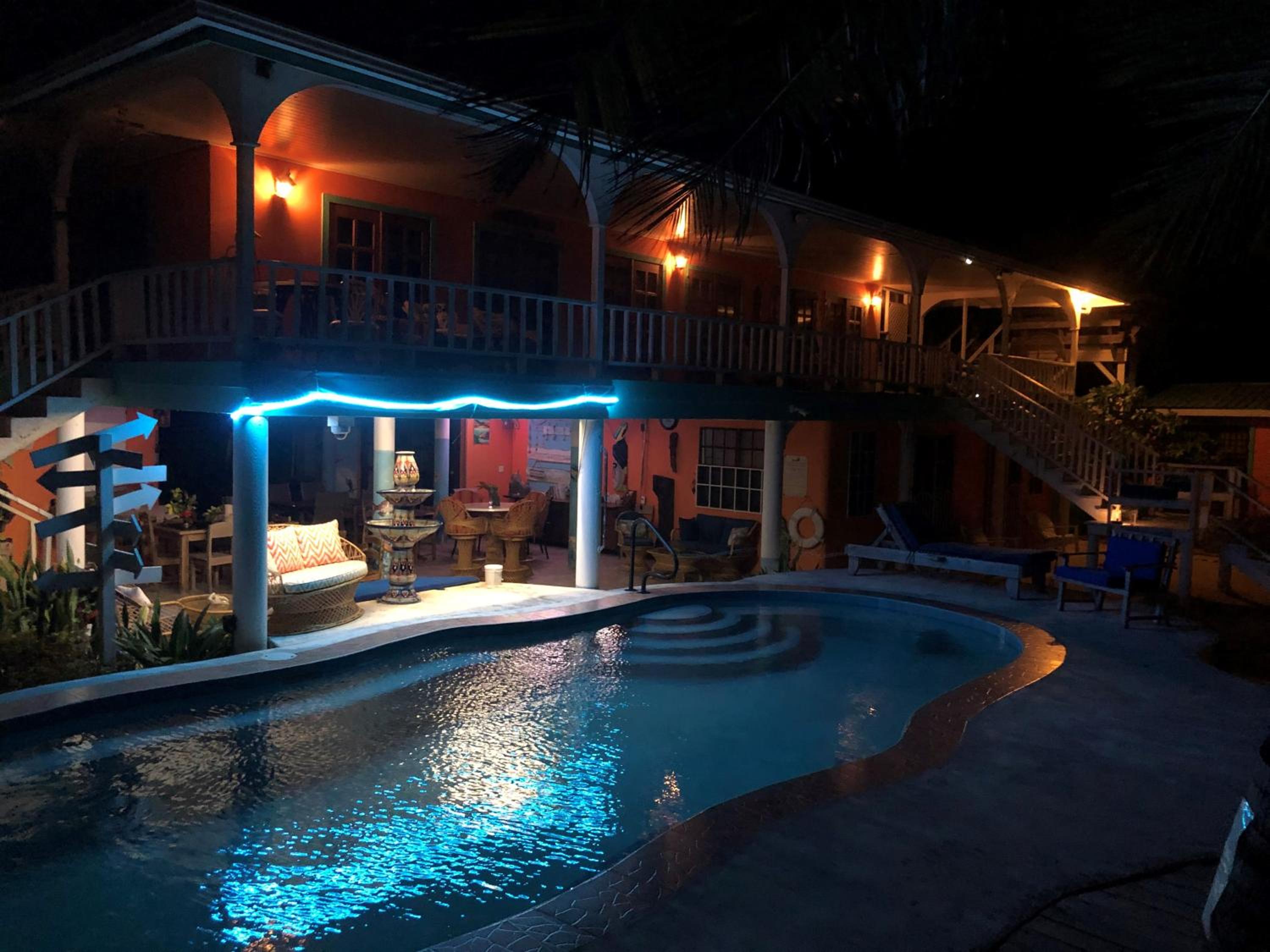 Coral Cove Inn