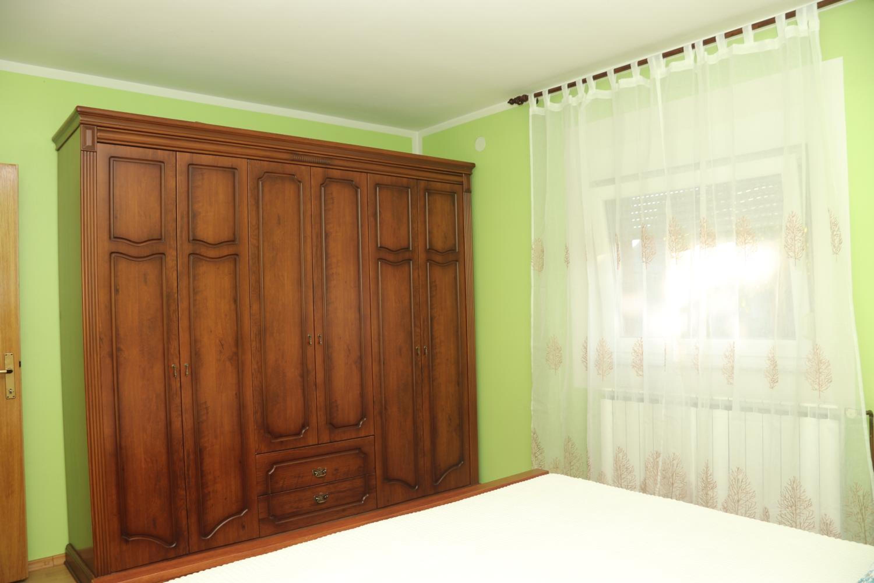 Apartman NAOMI