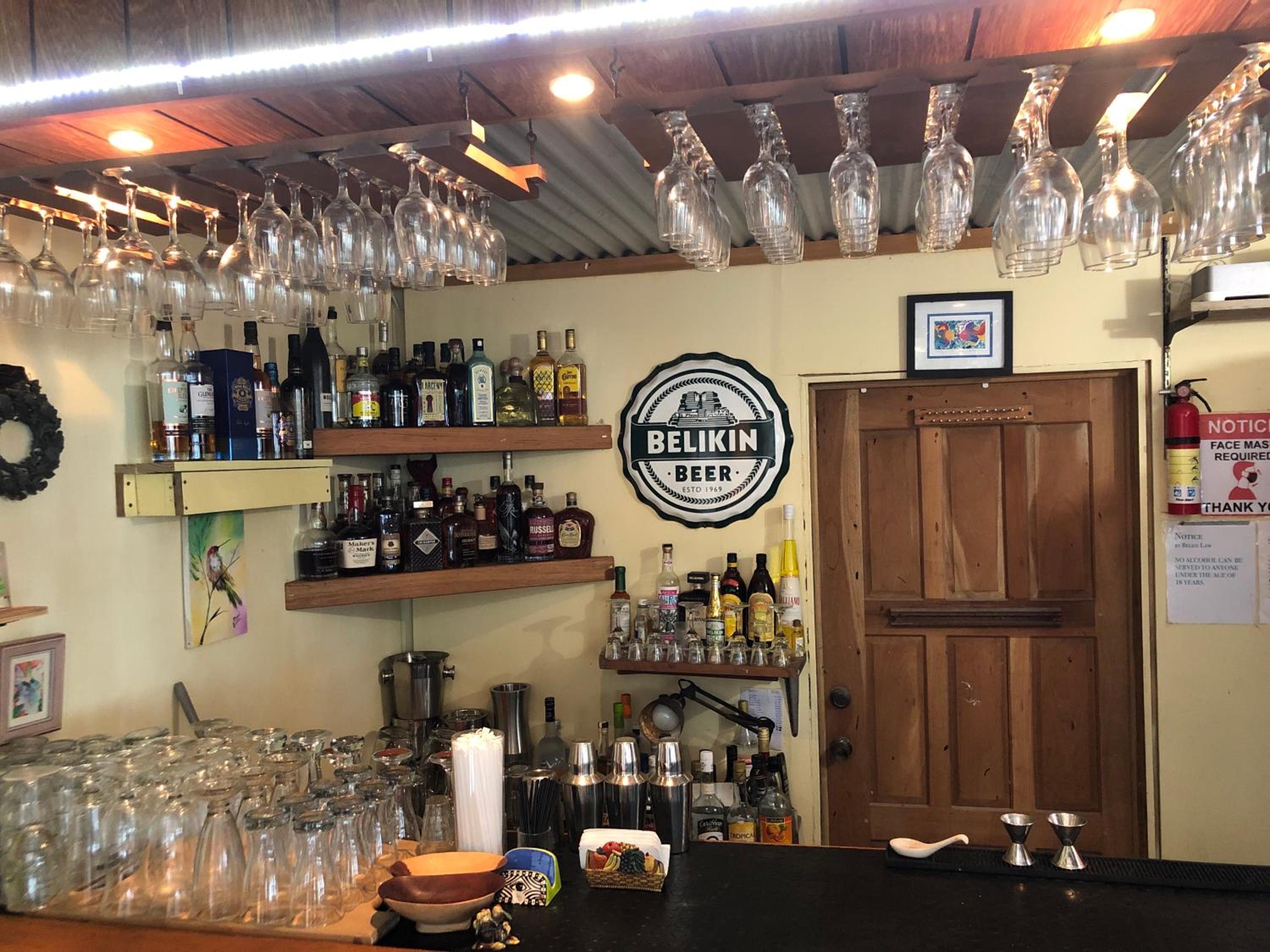 Coral Cove Inn