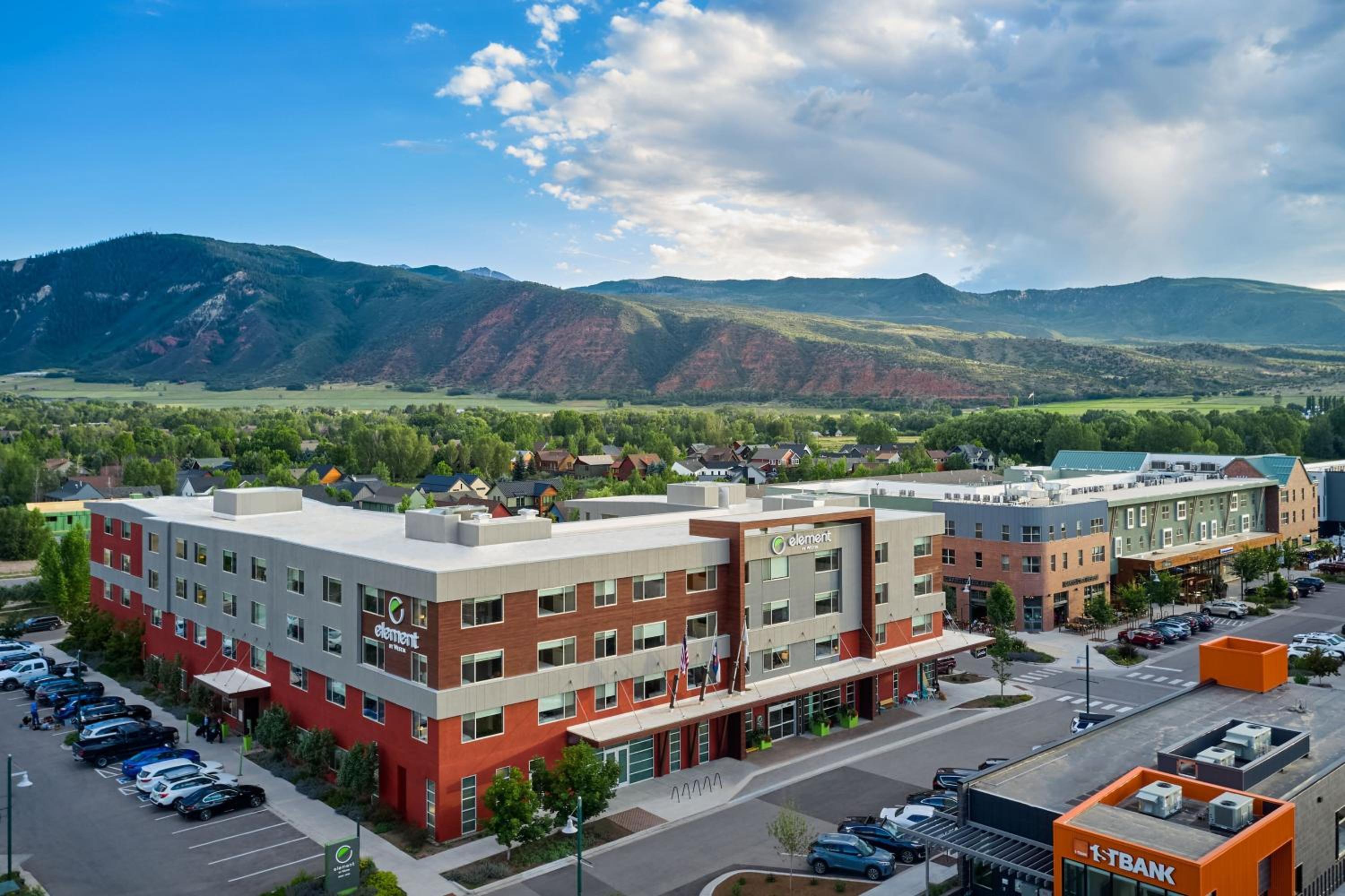 Glenwood Springs Vacations - Element Basalt - Aspen - Property Image 2