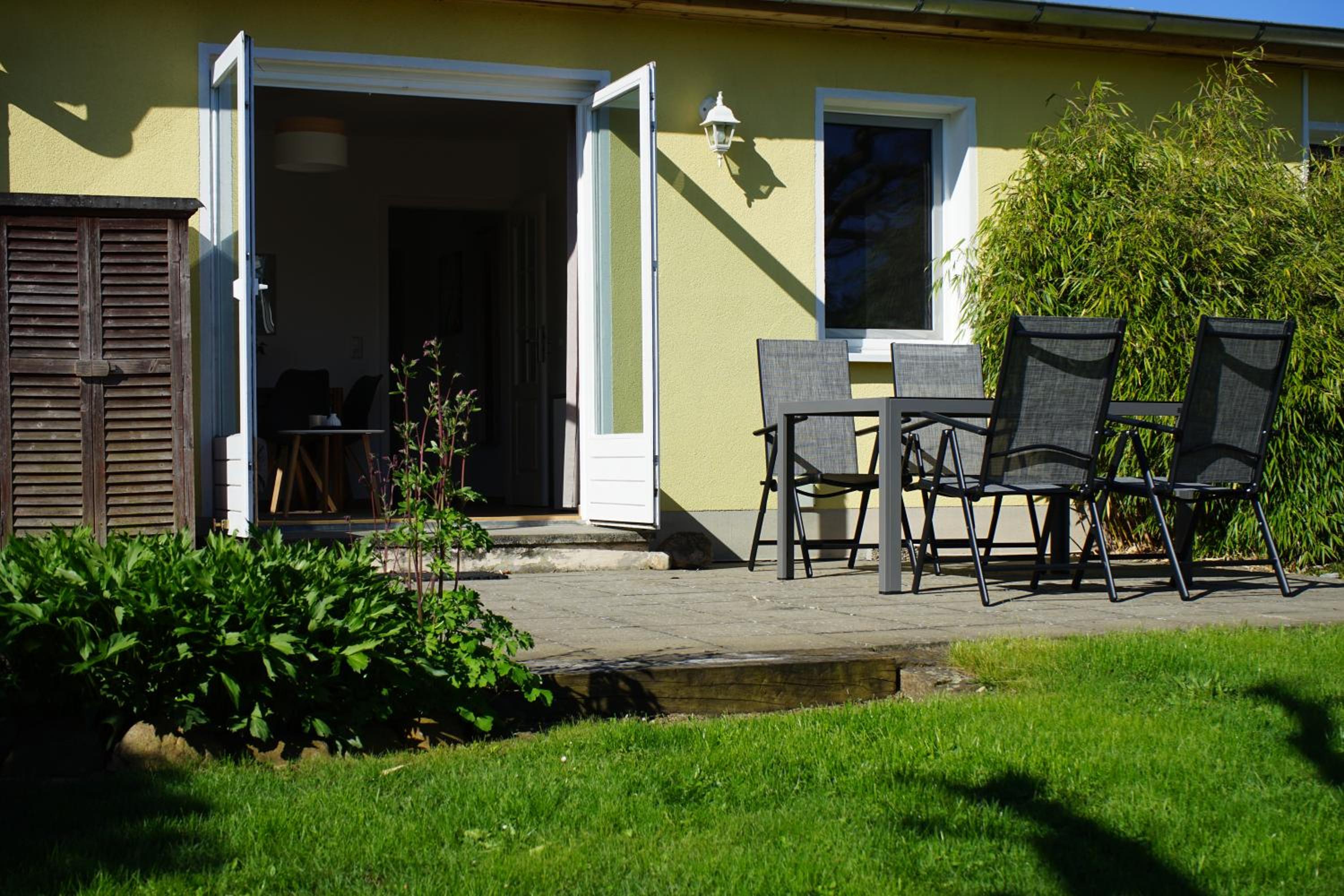 Klättes Ferienwohnung mit Garten