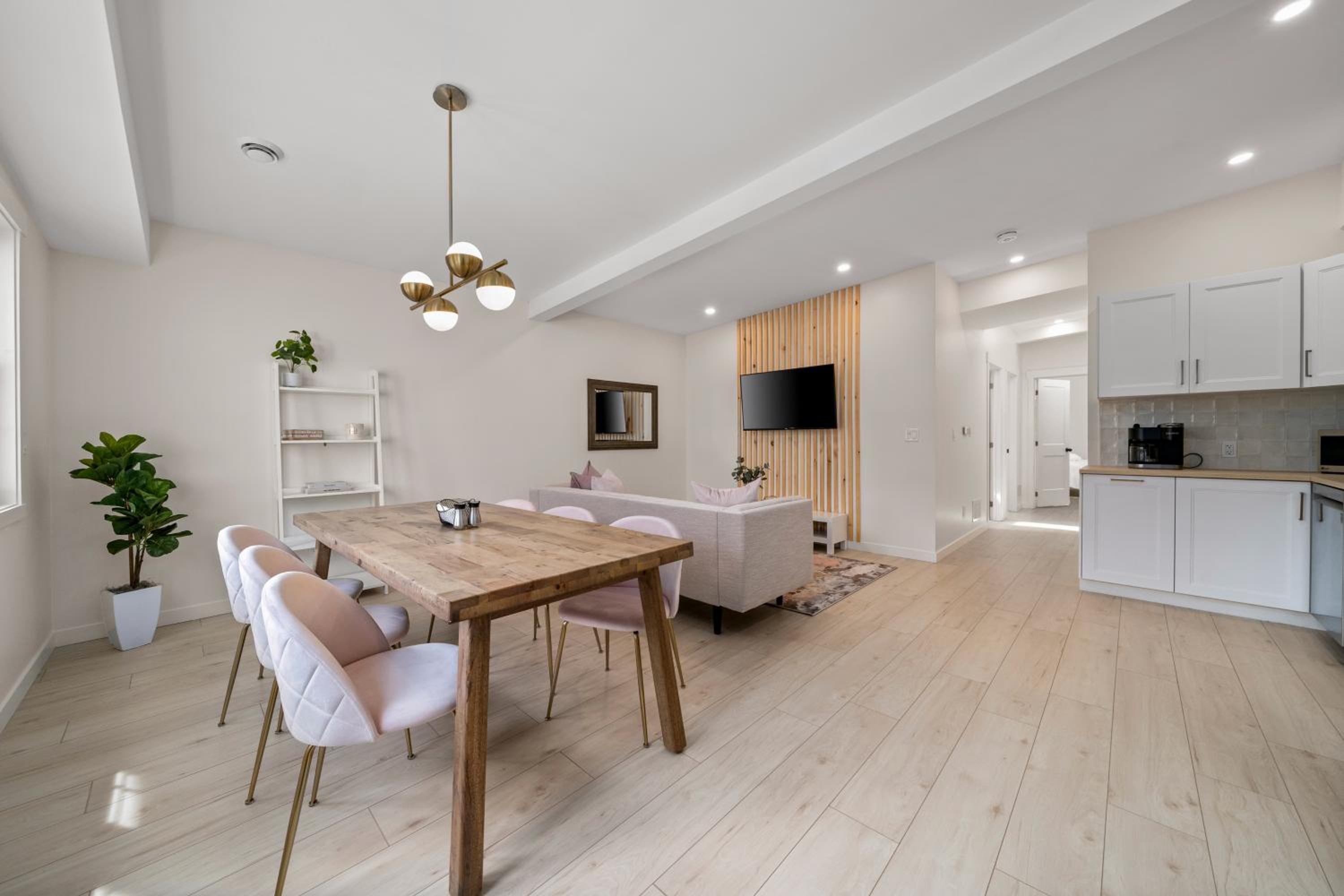 Belleville Vacations - The Belvedere:Front Street Flats - Property Image 1