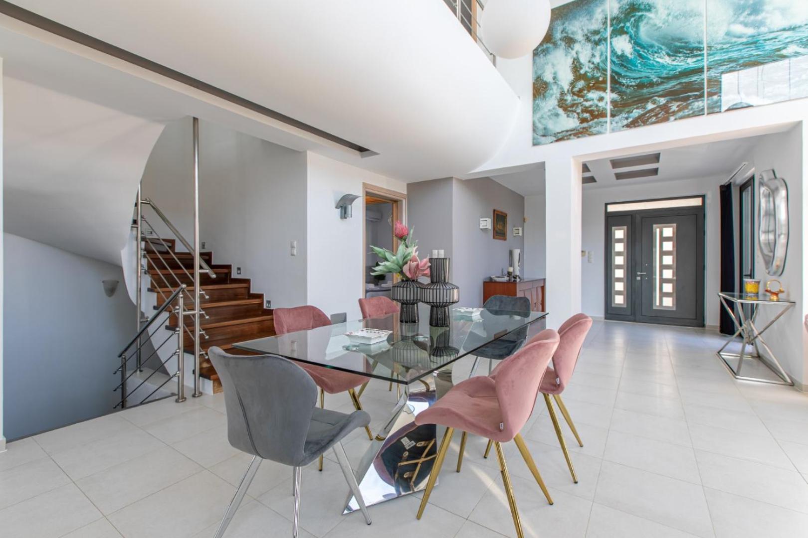 Crystal Waves lux villa-Homeleader view 3