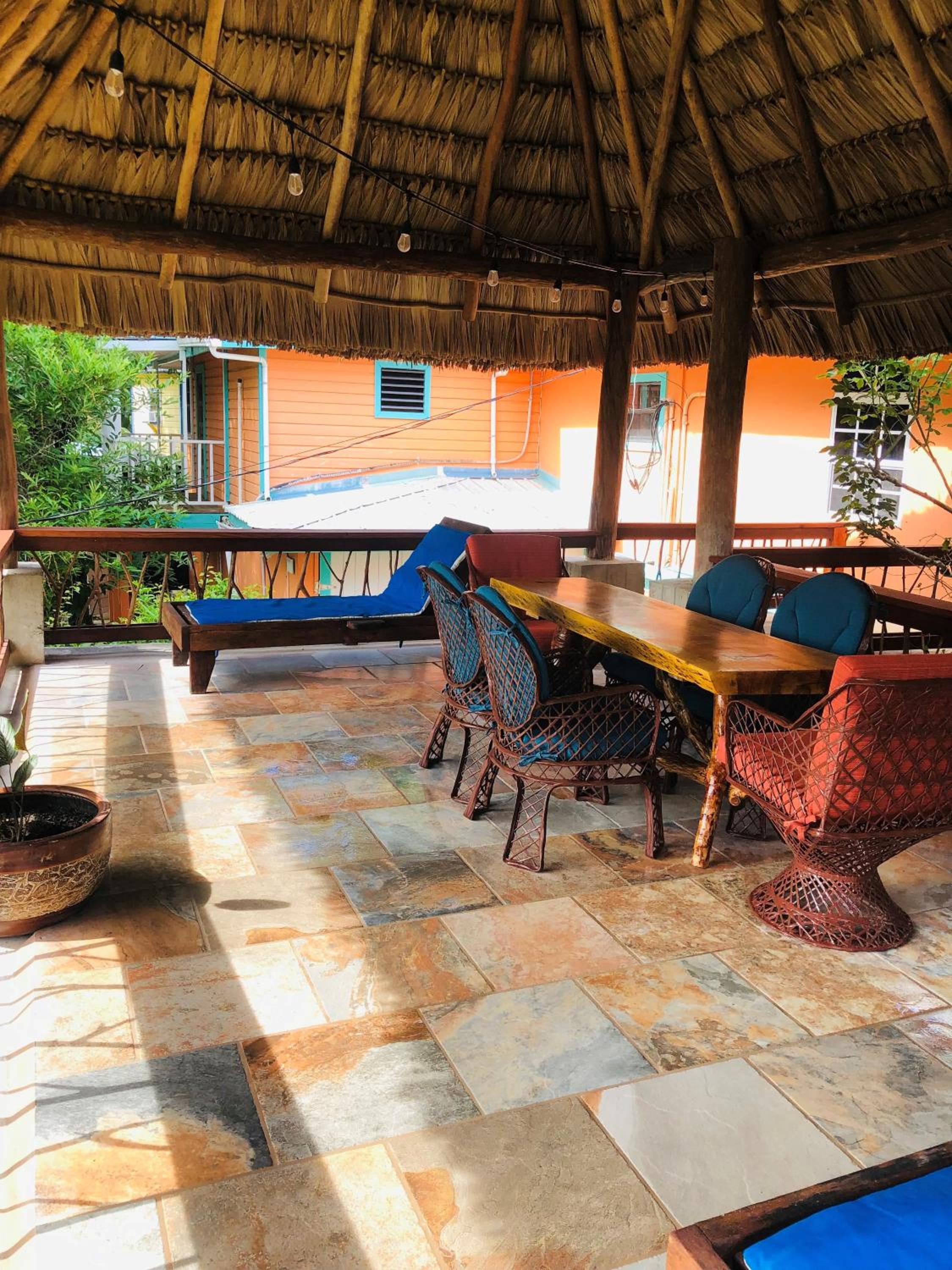 Coral Cove Inn