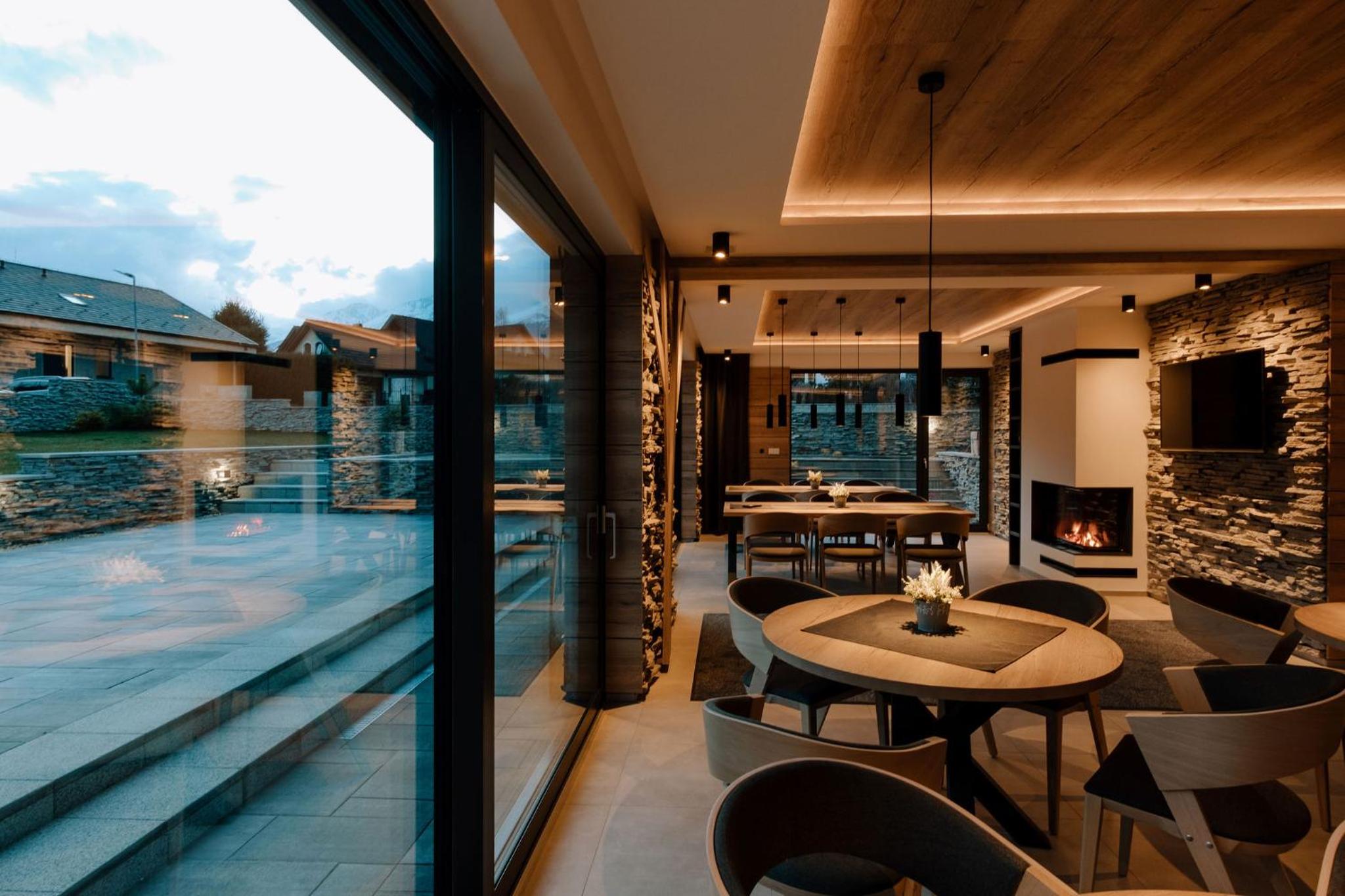 Villa Greystone