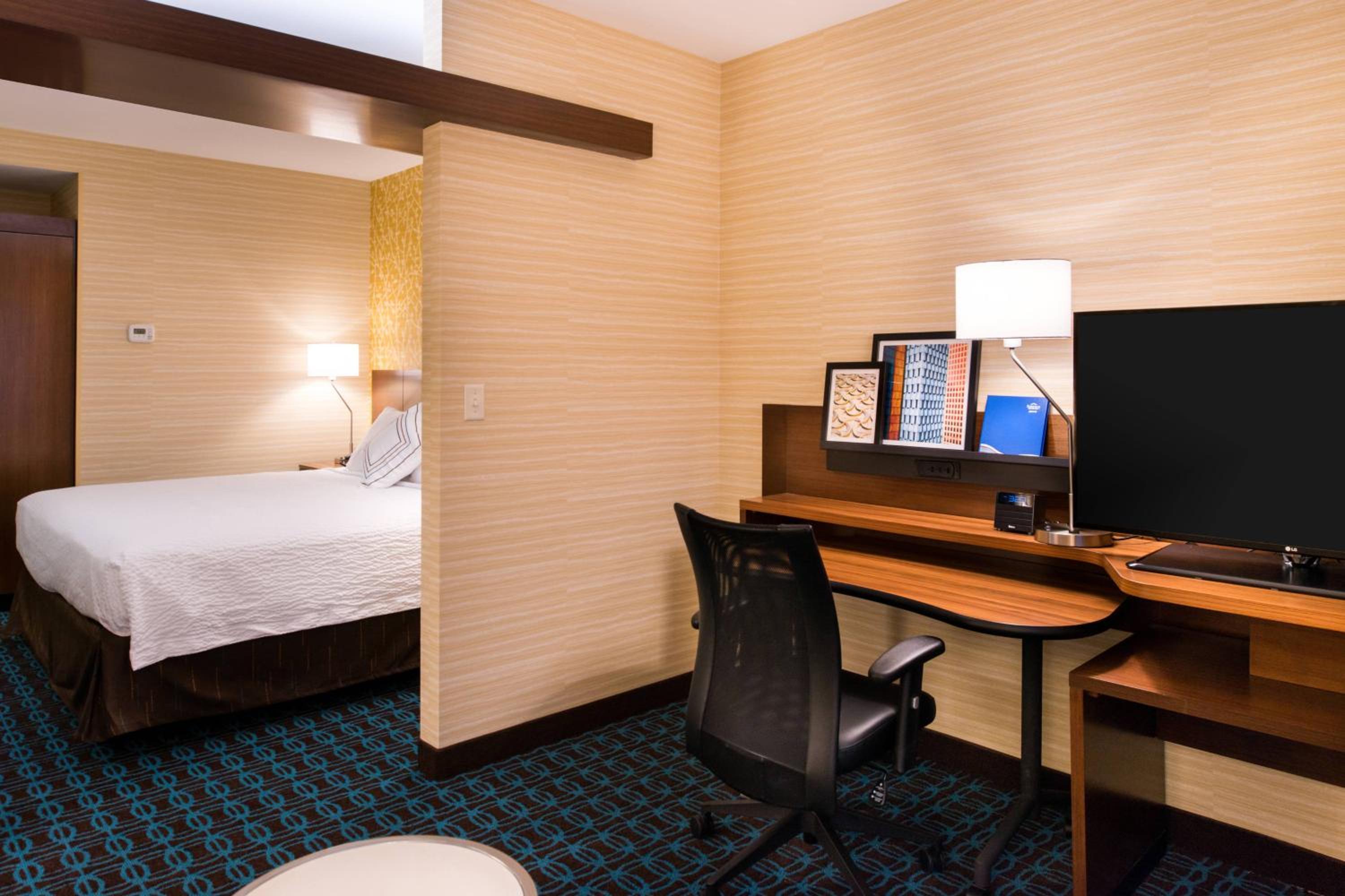 Fairfield Inn & Suites by Marriott Utica 3