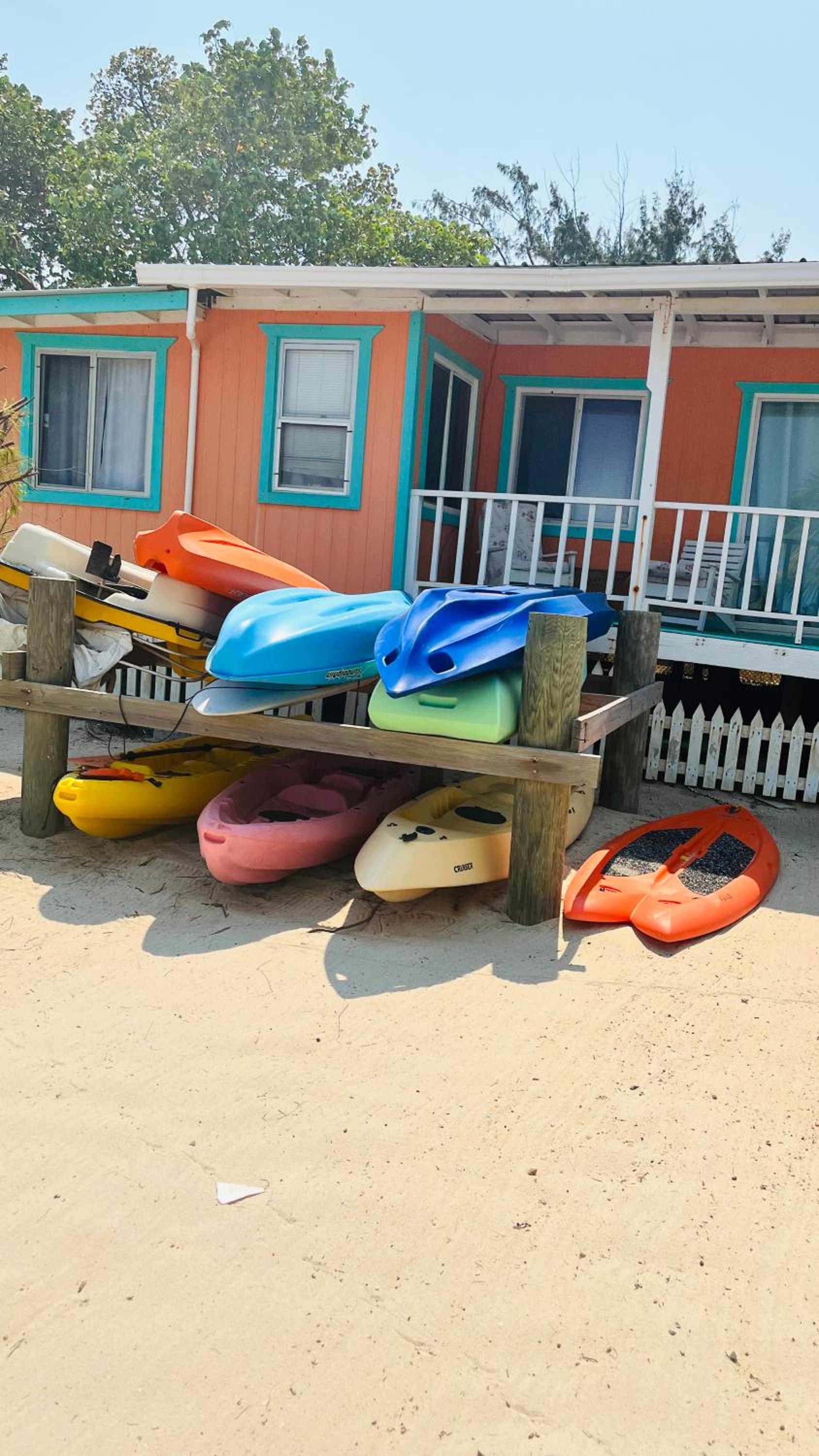 Coral Cove Inn