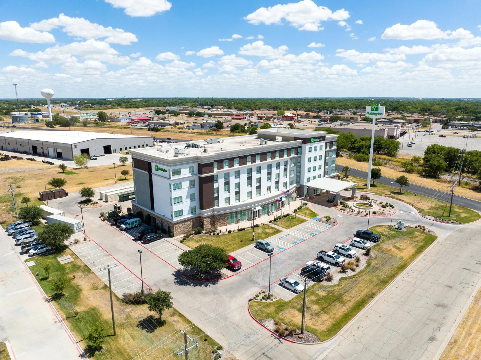 Hotel Holiday Inn & Suites Waco Northwest By Ihg