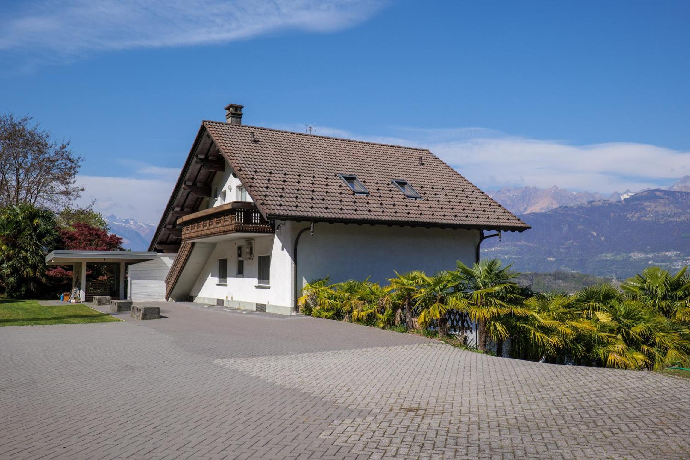 Photo 44
