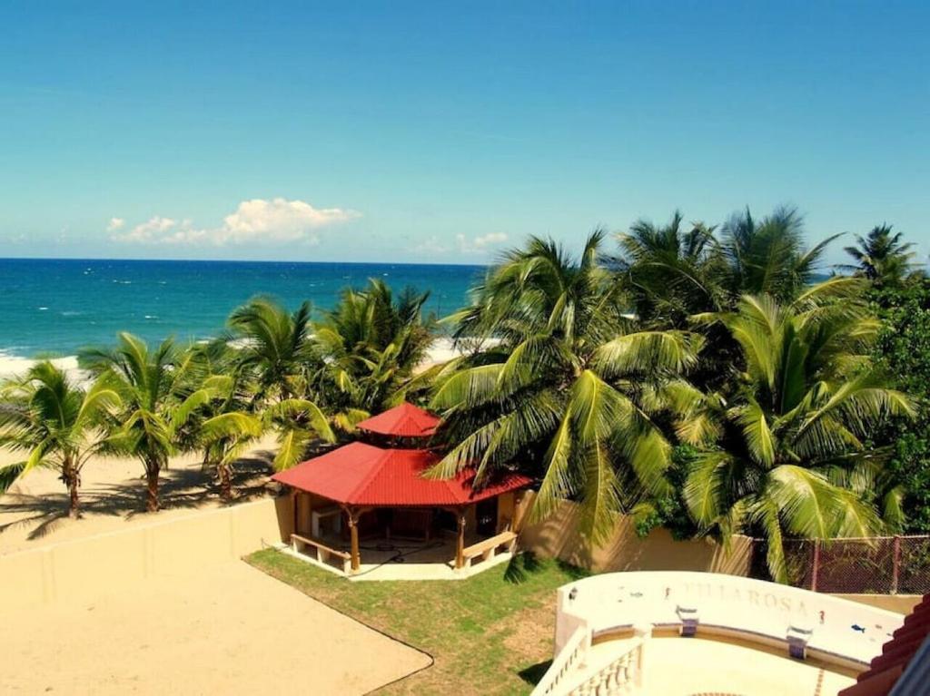 Perfect for destination weddings & family vacations!