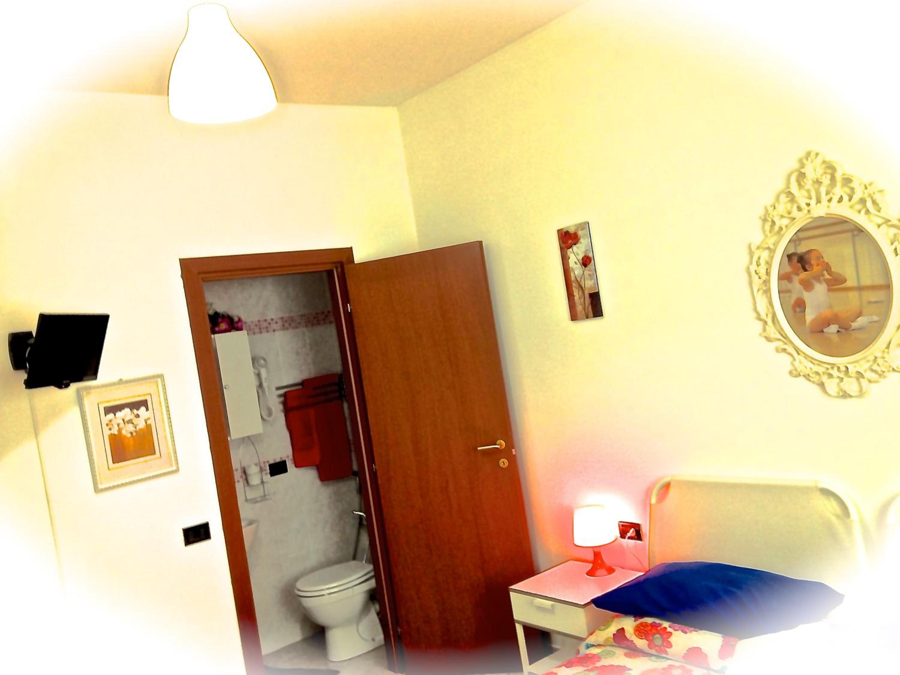 Top Suit Uno - Guest house photo 4