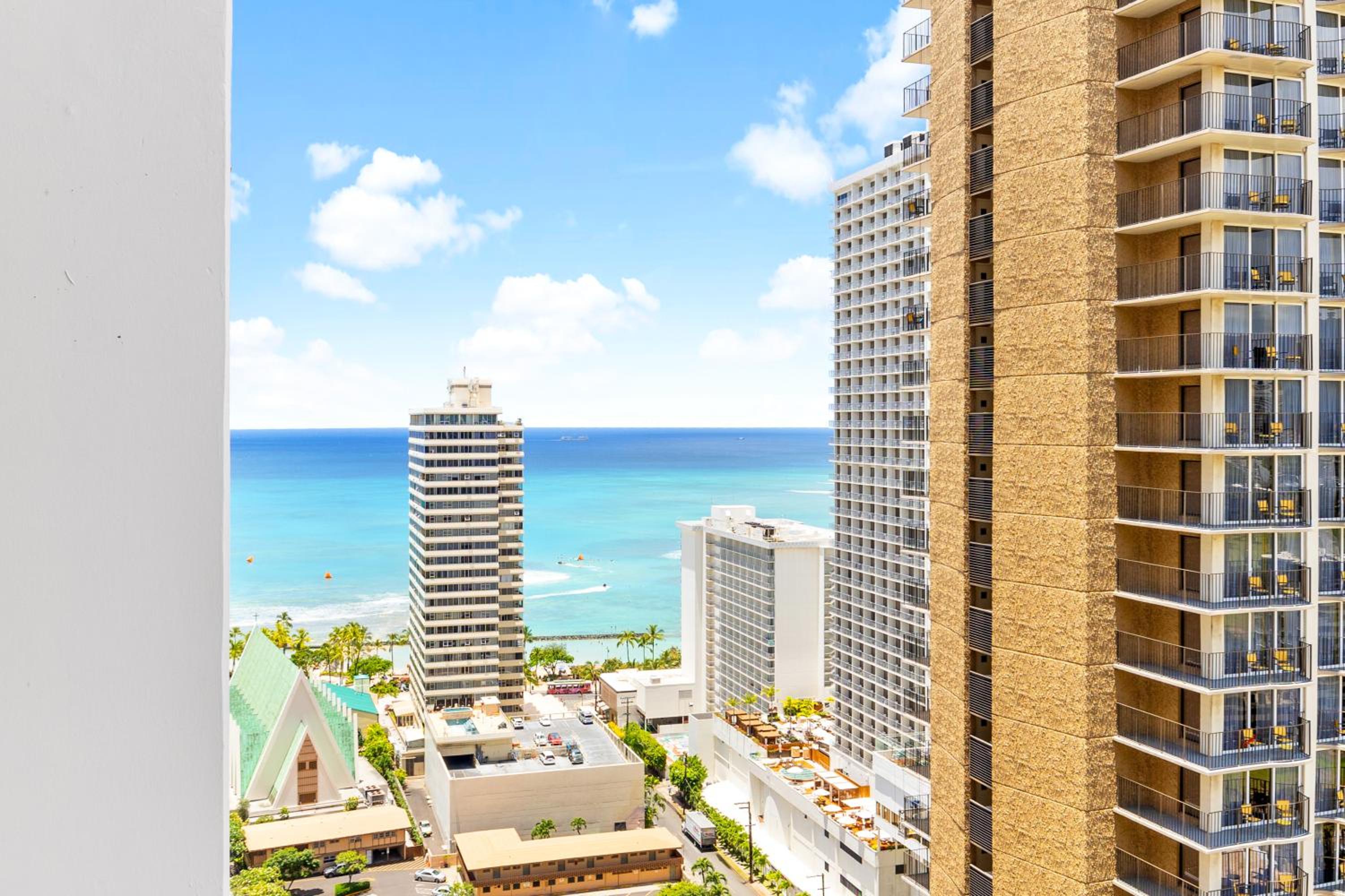 Waikiki banyan condo with ocean views & lanai view 2