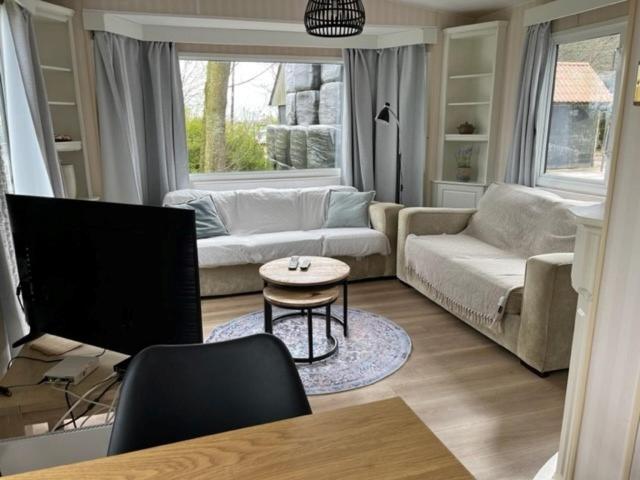 Chalet Stal Veersedam view 2