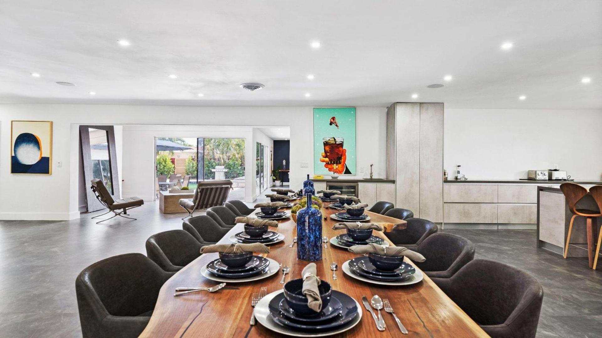 dining