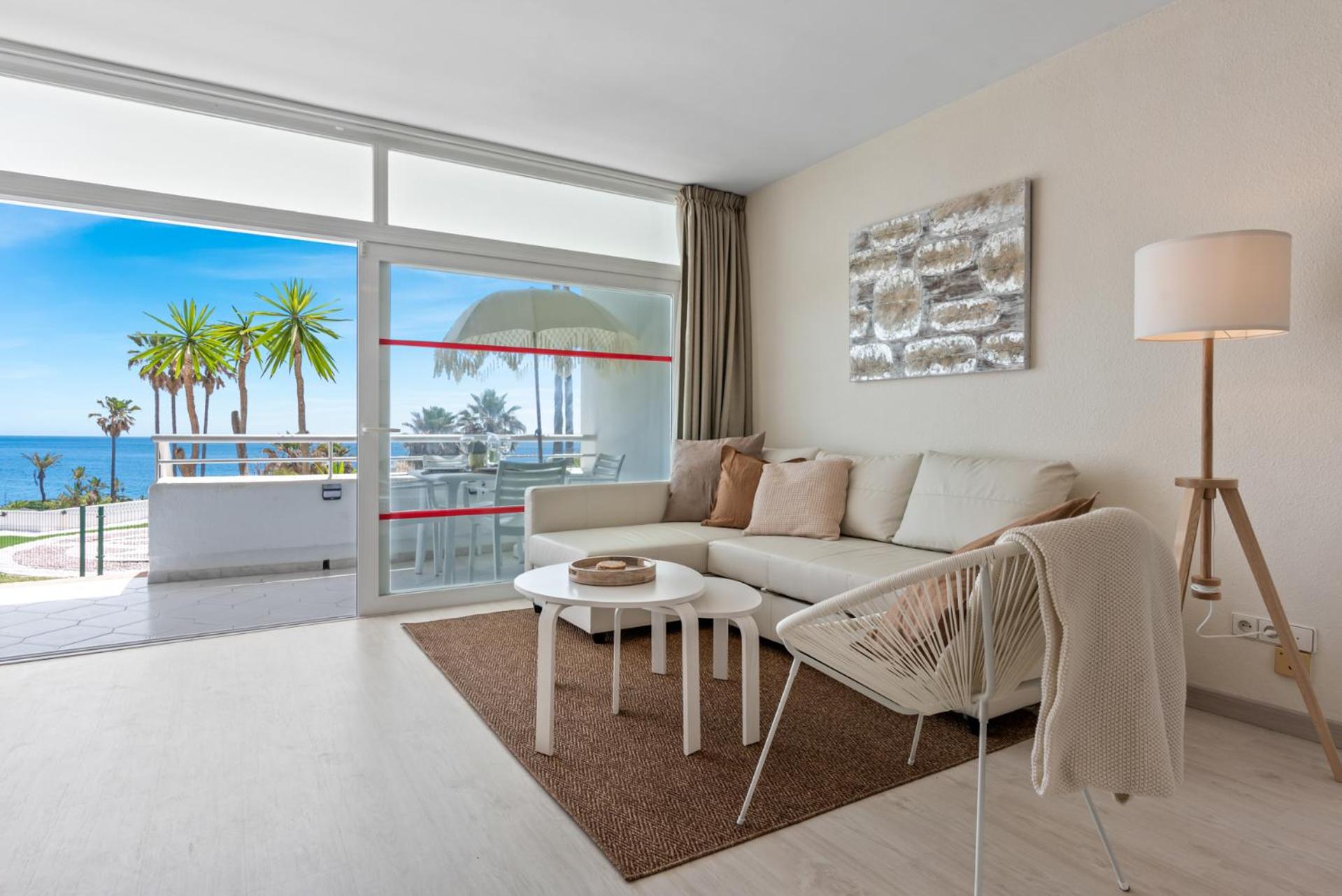 Playa Miraflores Beach Apartment