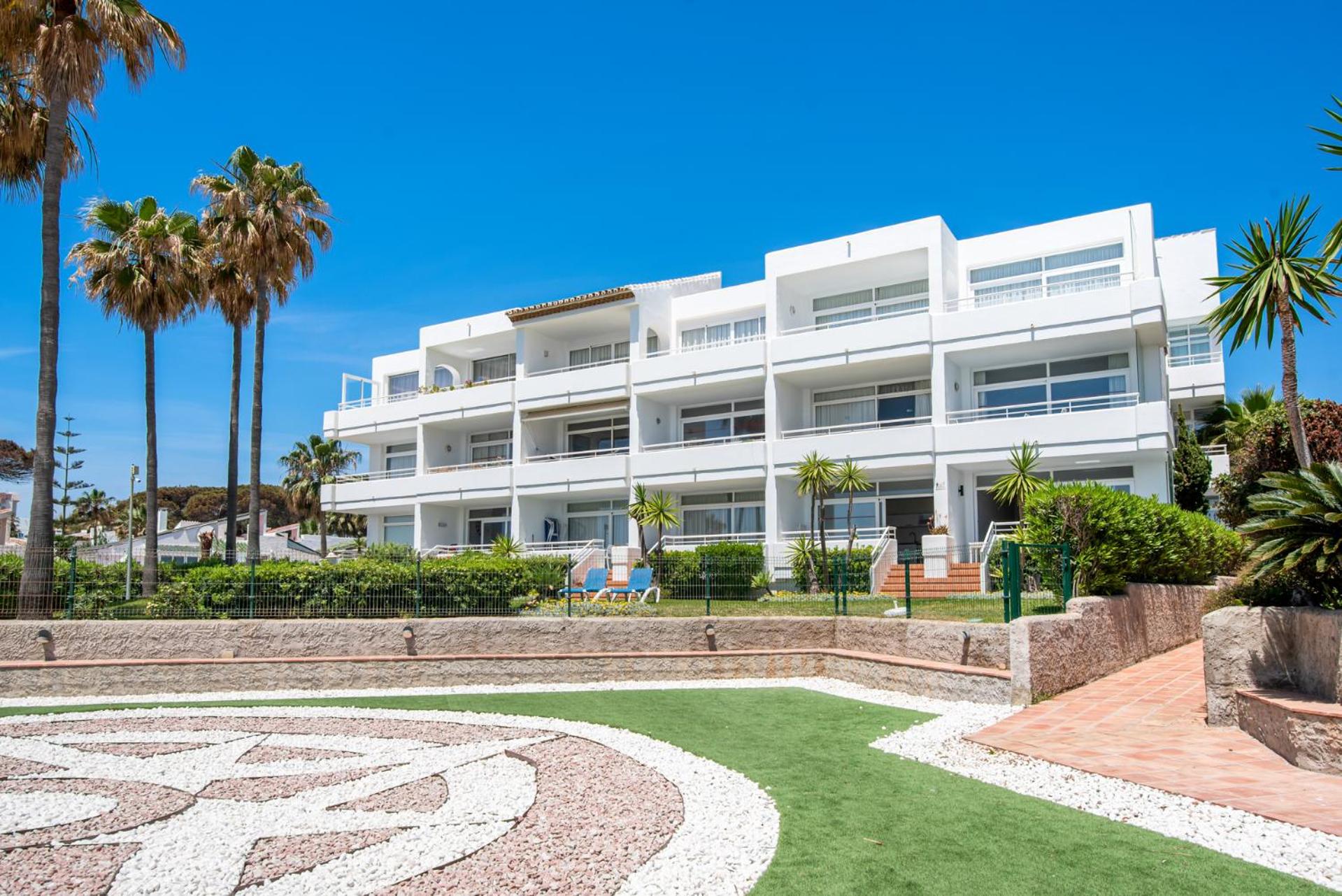 Playa Miraflores Beach Apartment