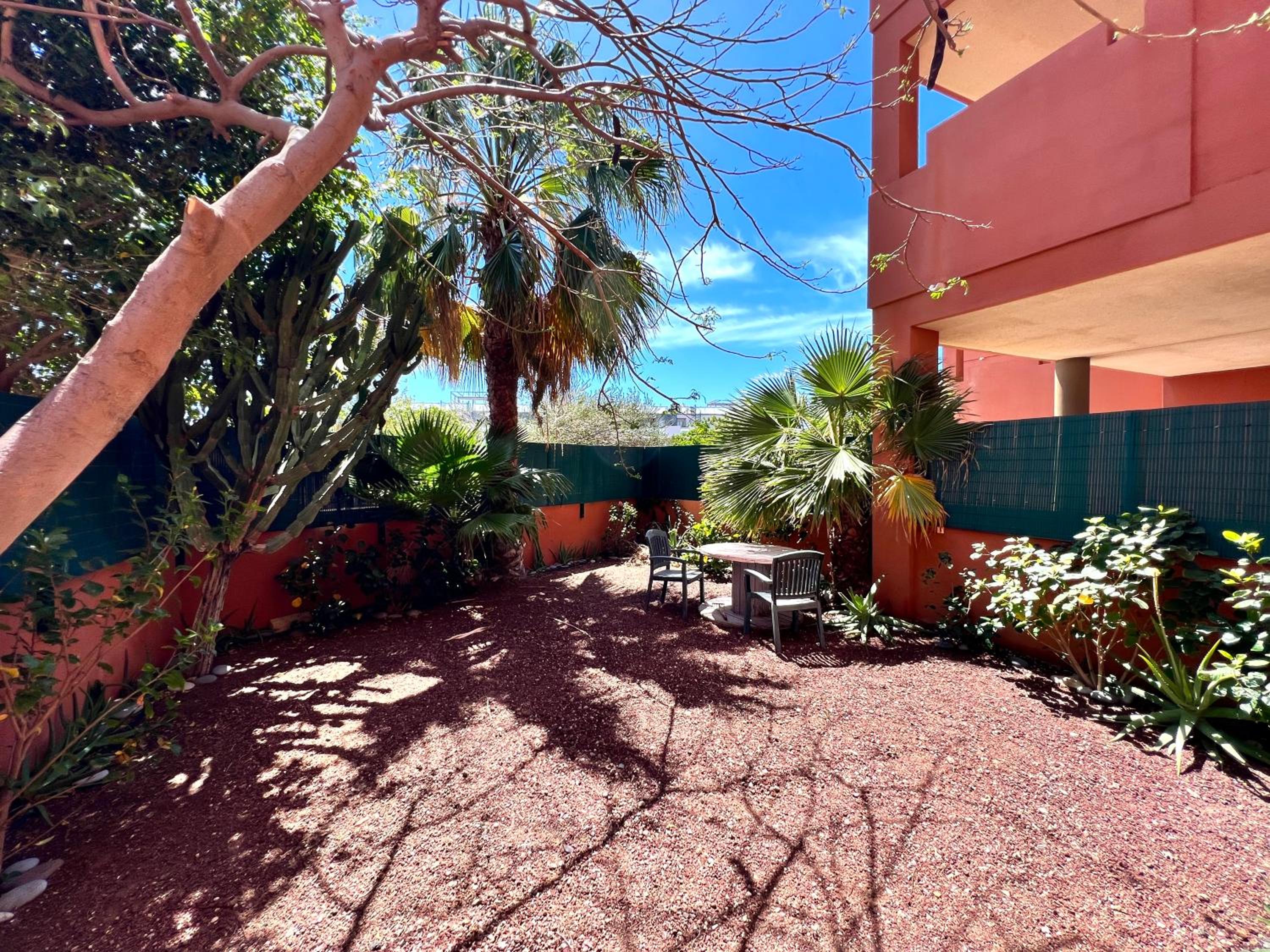 Apartament with Garden