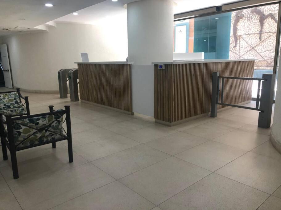 Apartamento Amoblado , en el corazón de Providencia, incluye estacionamiento