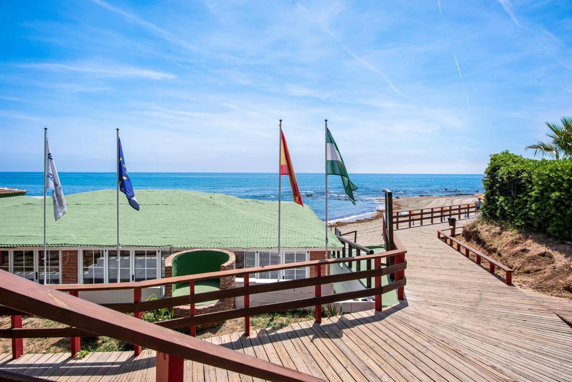 Playa Miraflores Beach Apartment