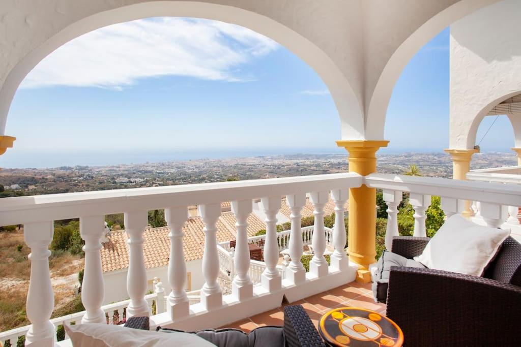 Casa Brittany, vacation home with sea view view 2