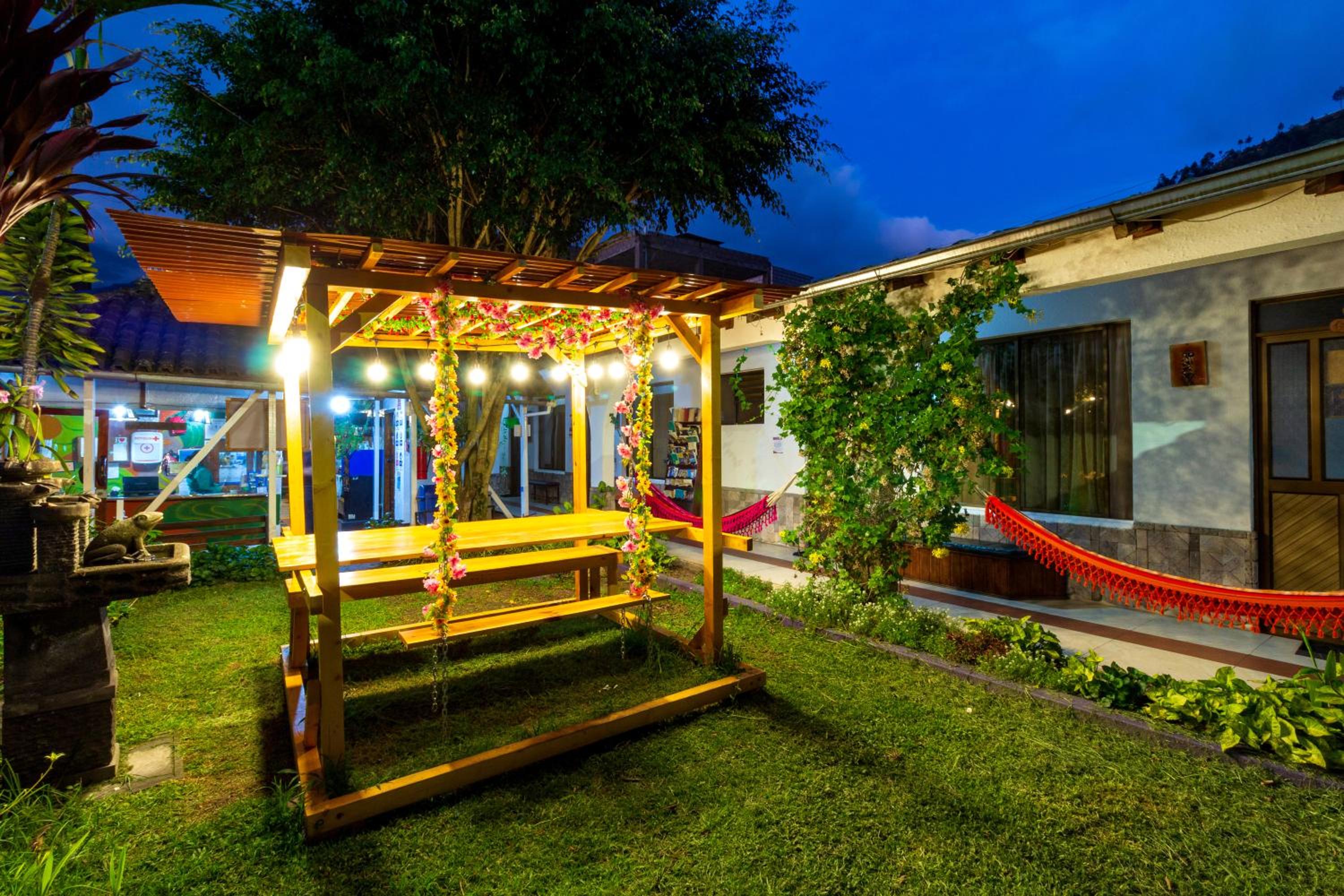 Santa Cruz Backpackers Hostal view 5