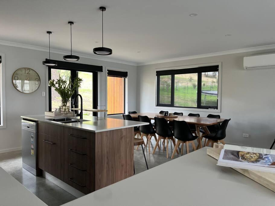 44onRoaring - in the Huon Valley