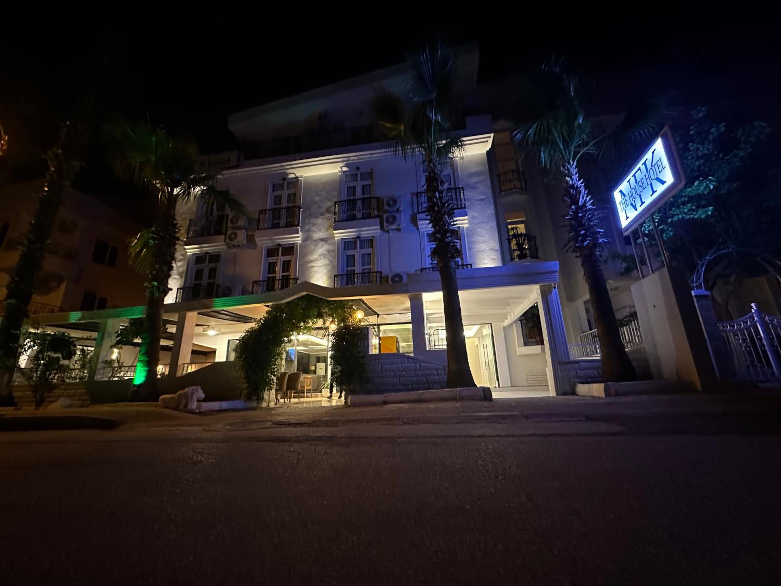 NFK The House Hotel - Image 13