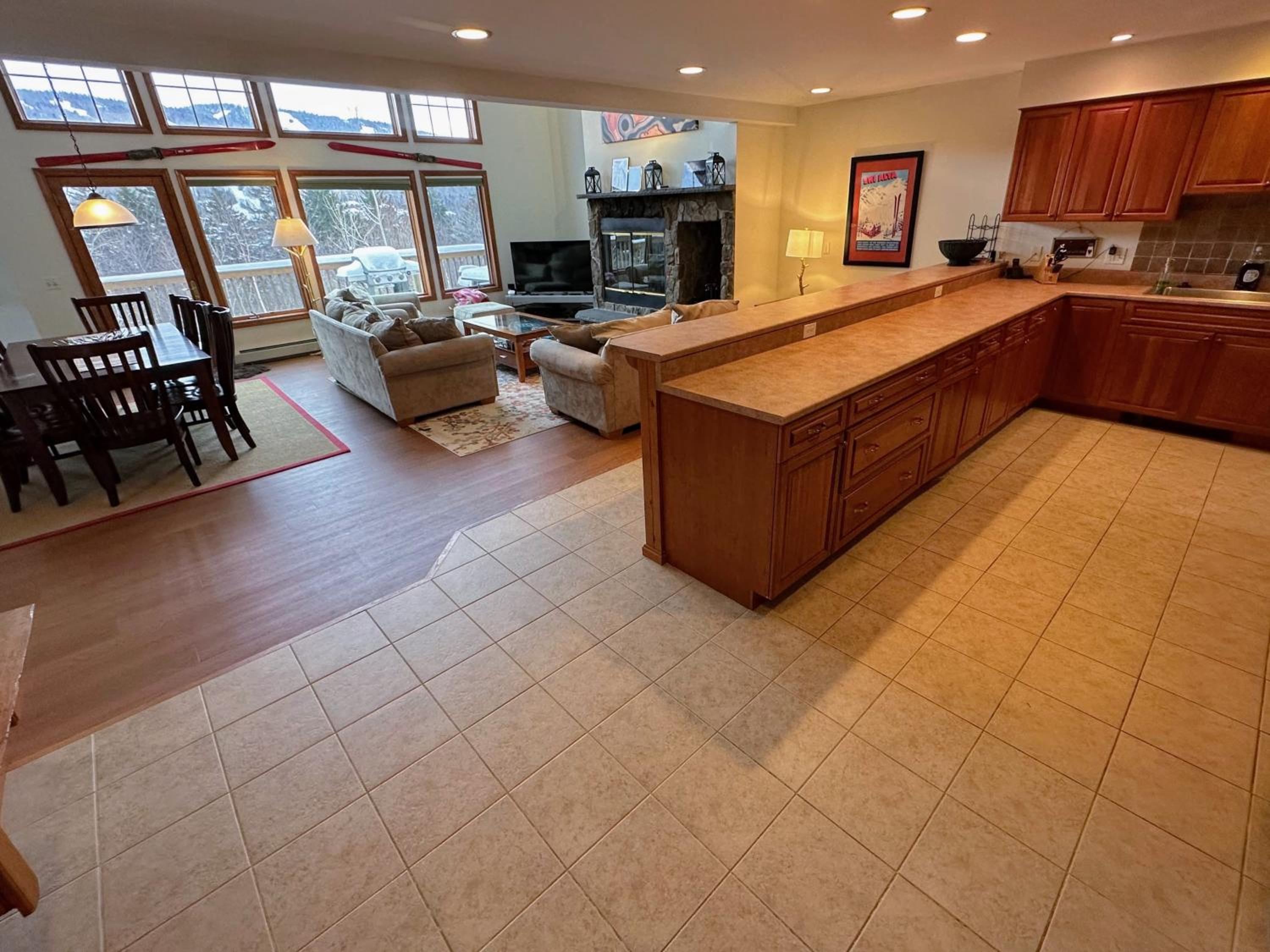 SH3 Luxurious Stonehill Townhouse in Bretton Woods with Magnificent View view 5