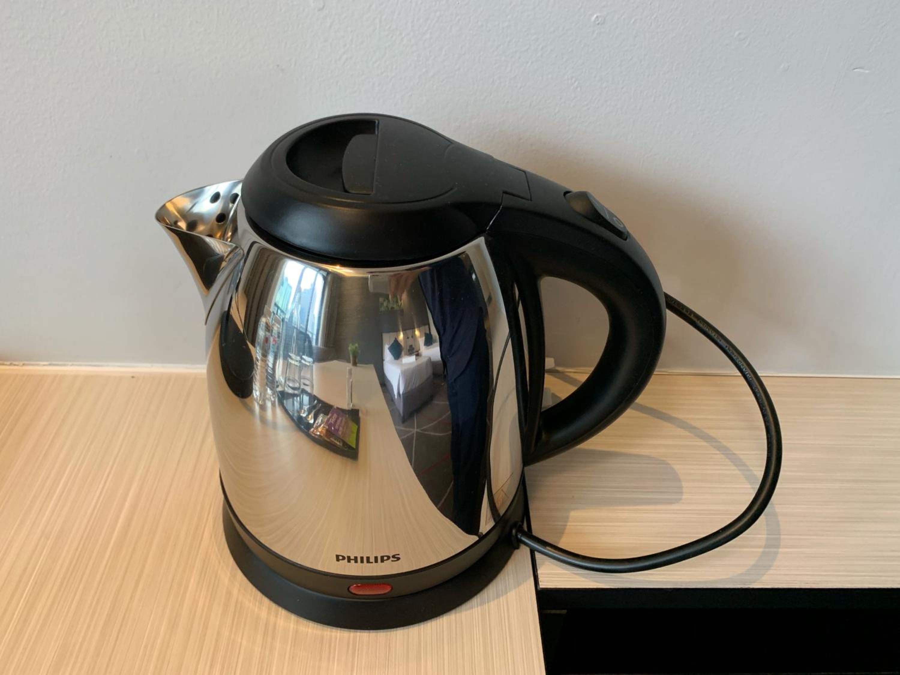 M101 Dang Wangi remote work-friendly suite