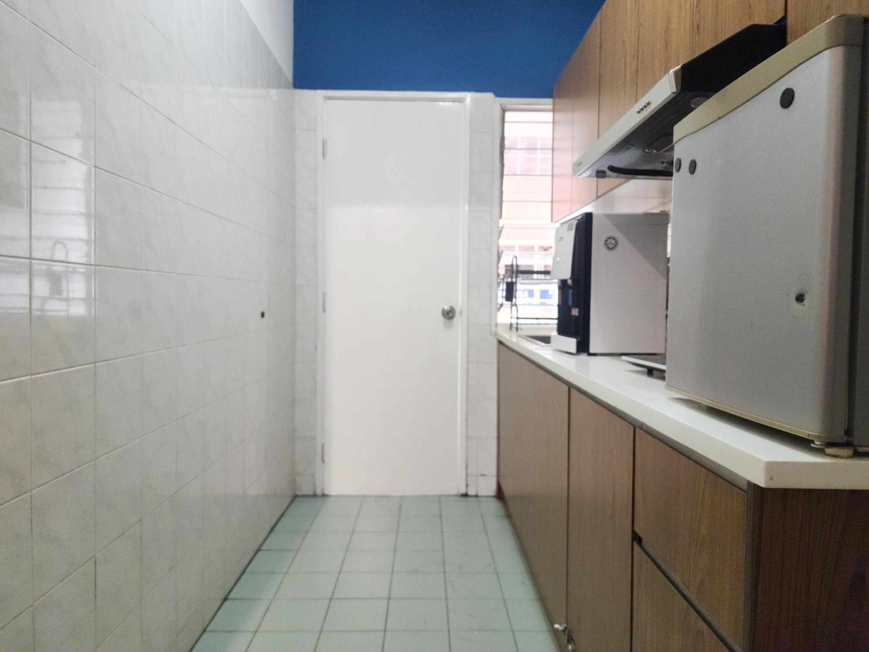 3B2R Sanitise 6Pax Kota kemuning Shah Alam photo 6
