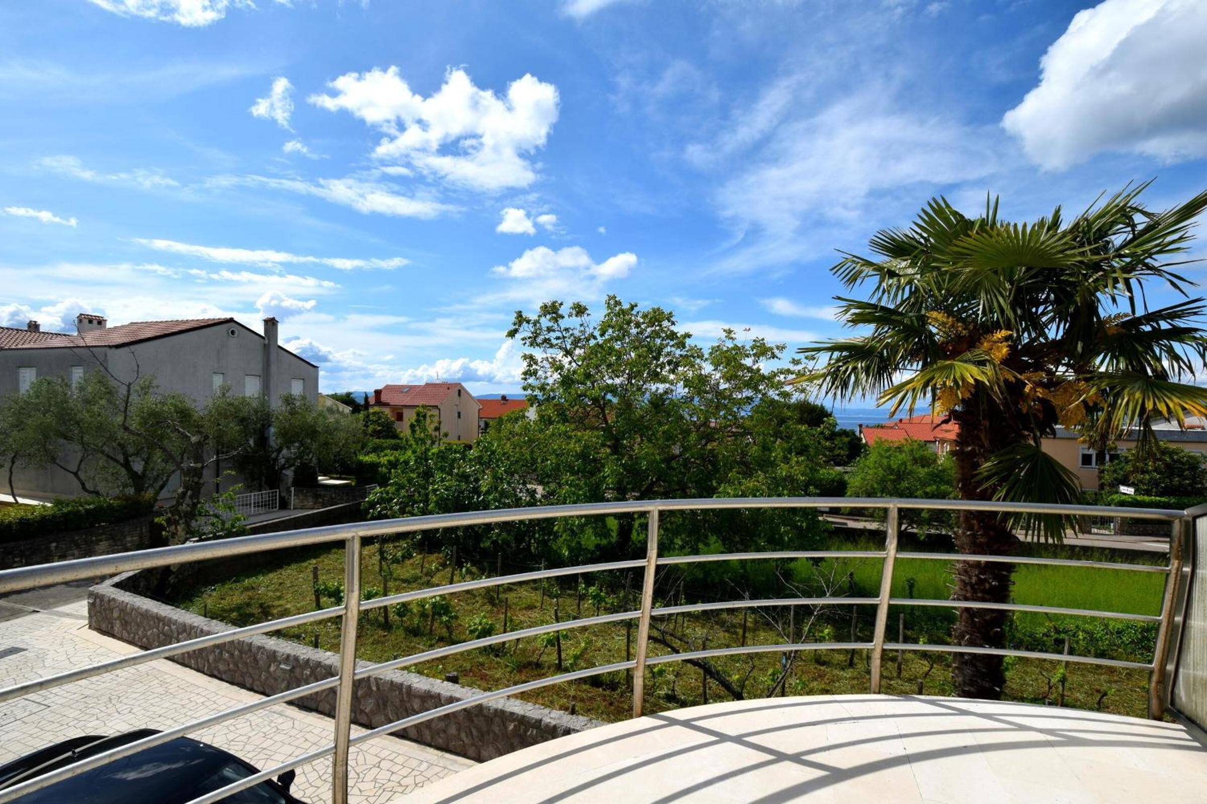 Apartments Luka