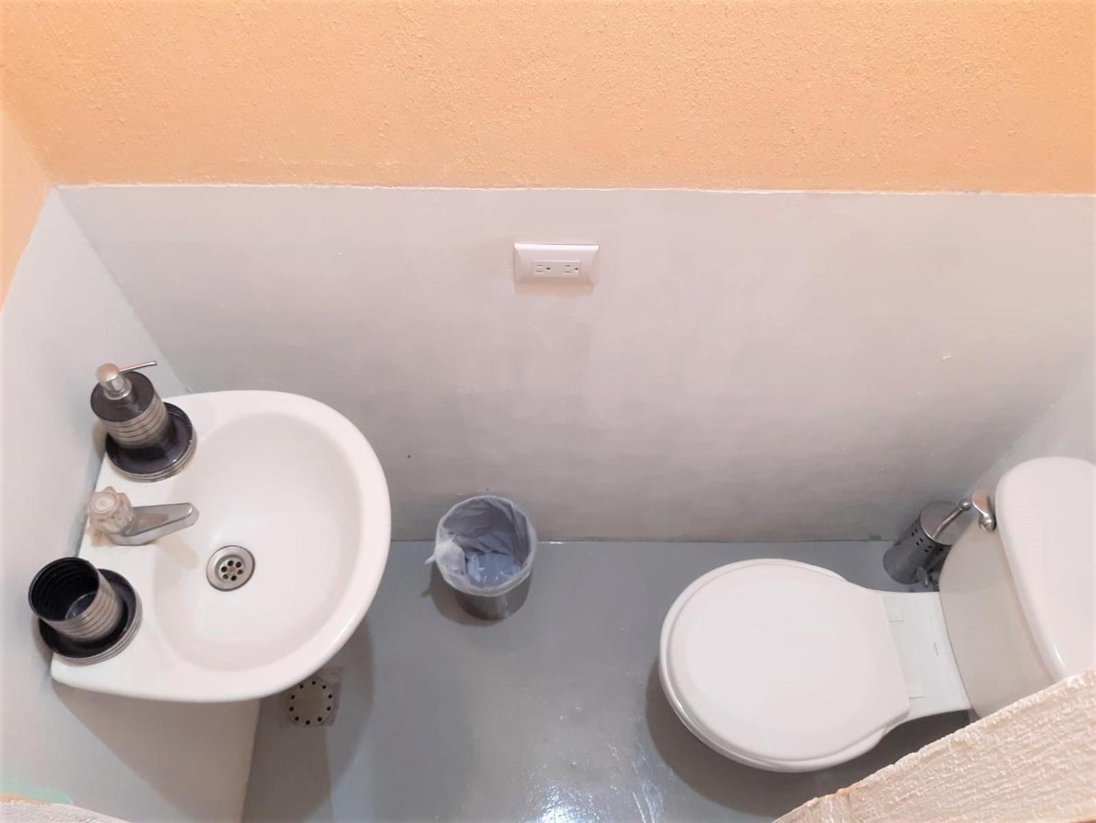 COMFY furnished private apartment.Netflix/internet