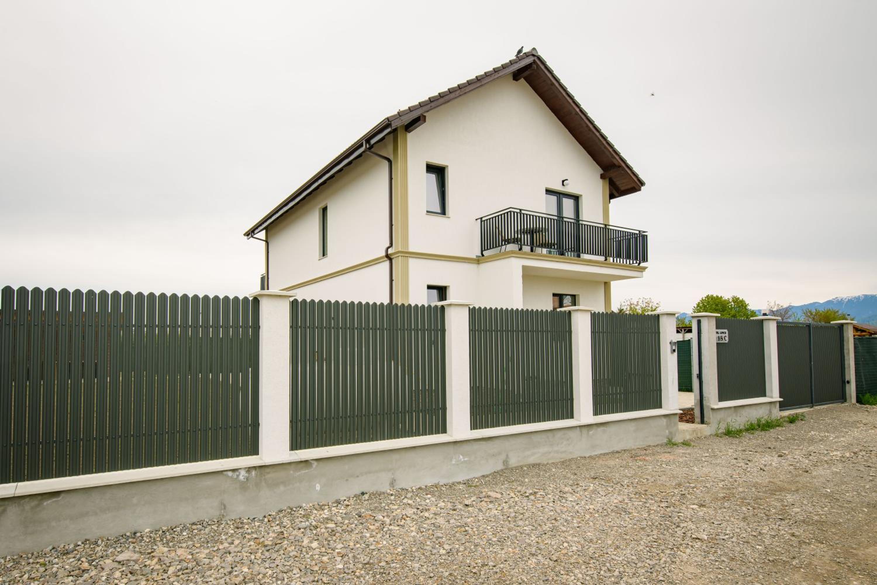 Casa Lucan Brașov view 2