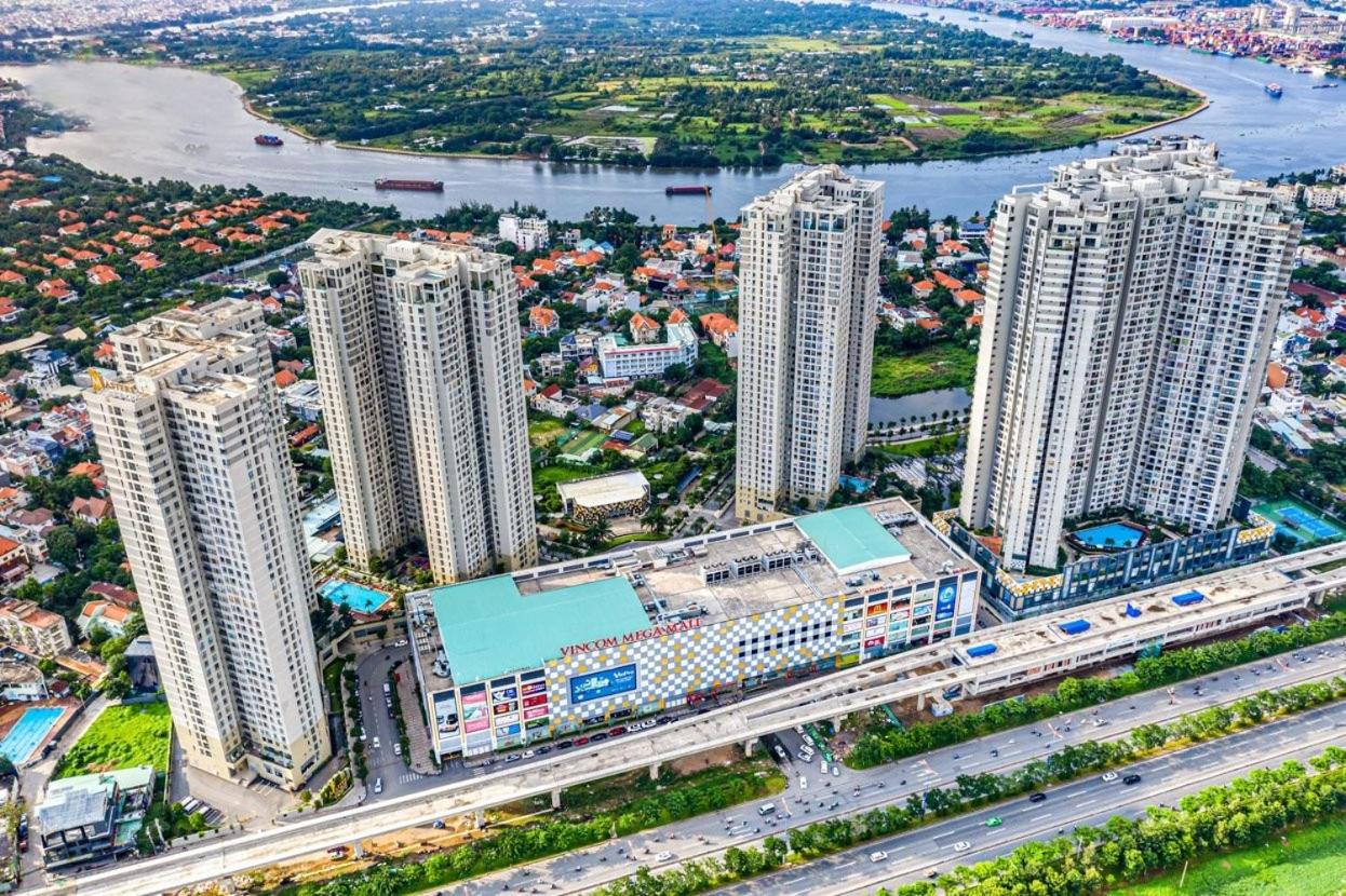 ambiHOME 3BR 2WC in Masteri Thao Dien District 2