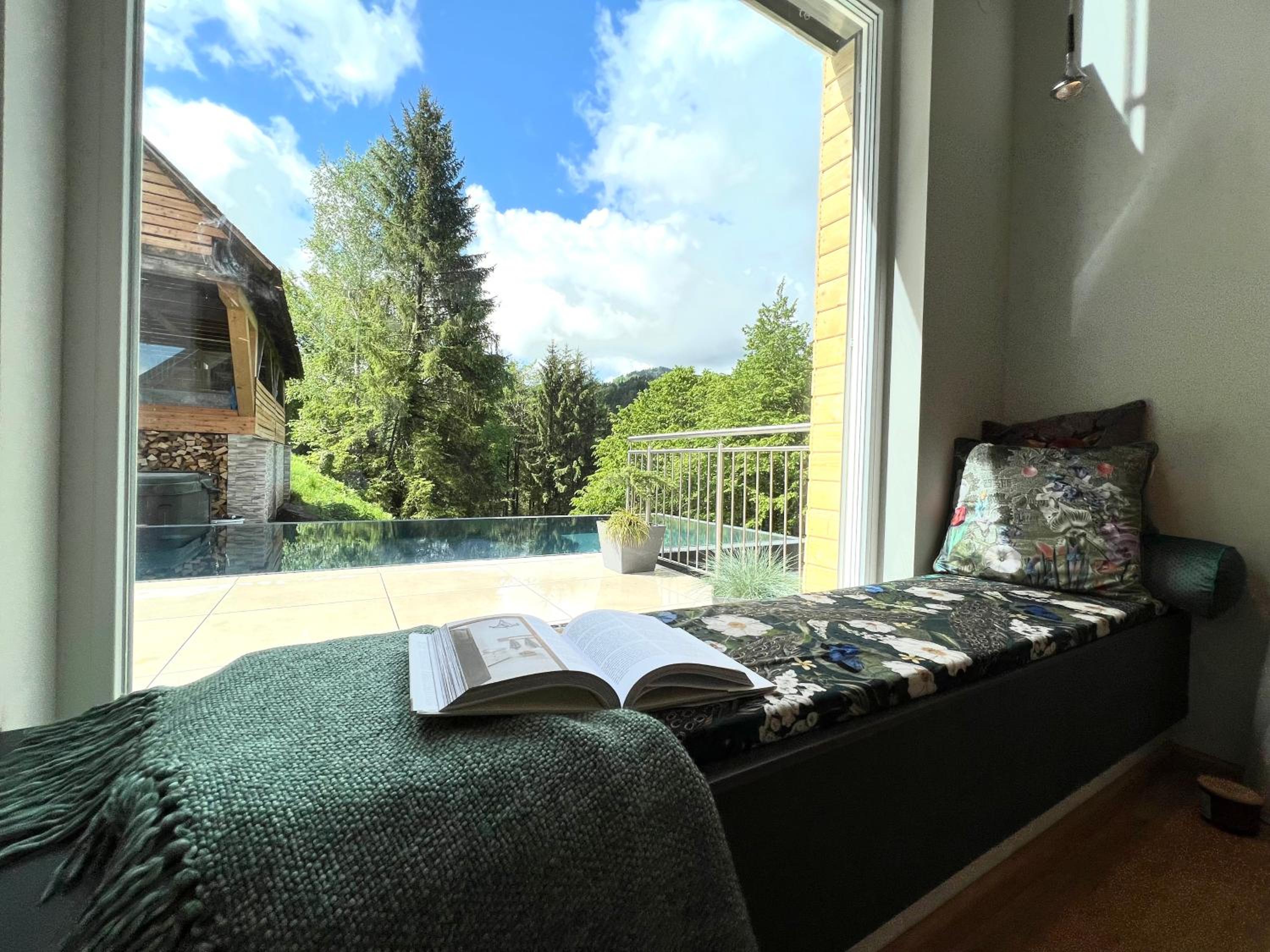 Ferienhaus auf 7 ha Alleinlage - Pool,Whirlpool, Sauna - Das Refugium Südsteiermark