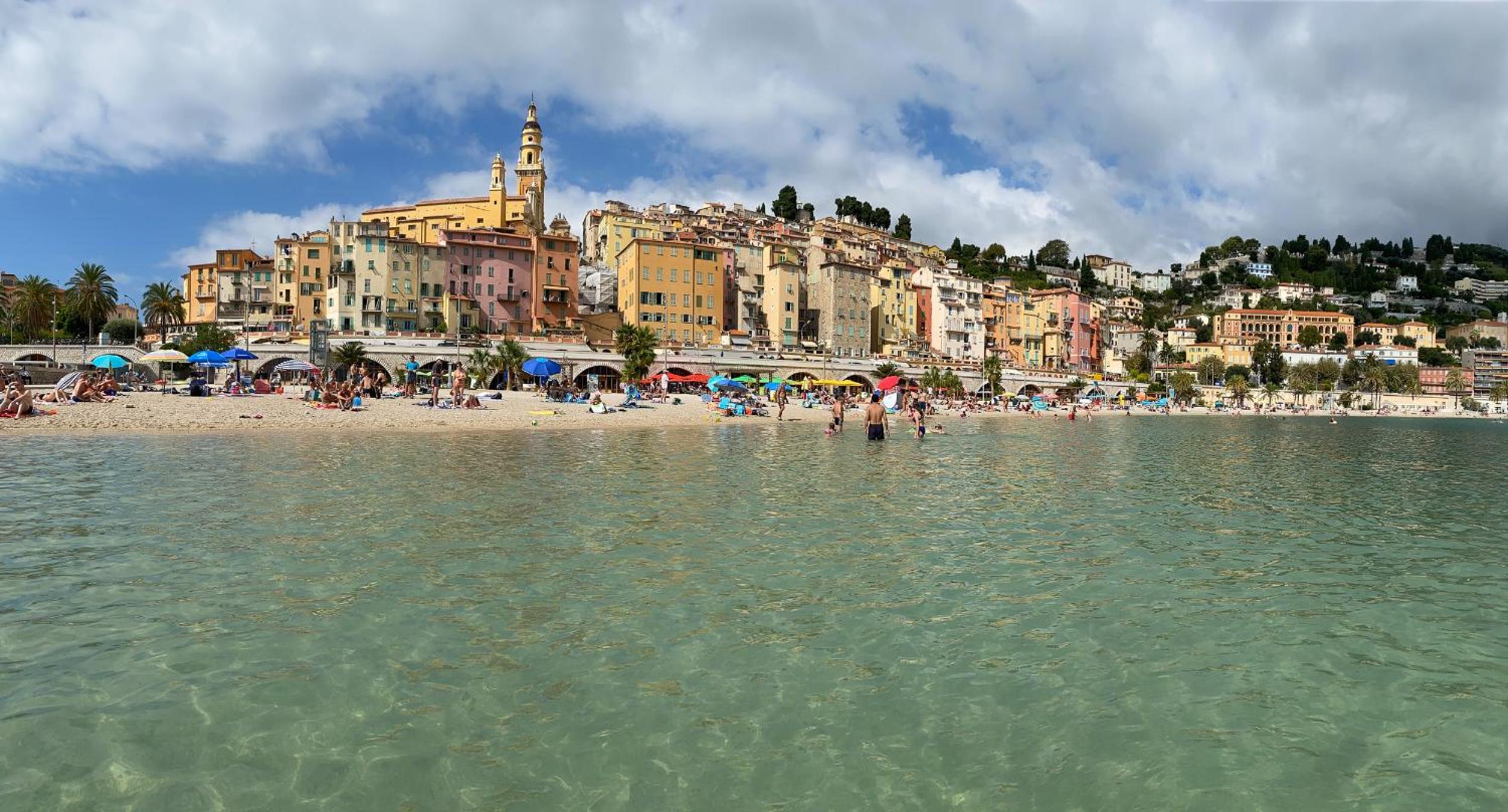 Villa l'ensoleillée vue panoramique mer, 250 m de la plage et du centre ville, photo 25
