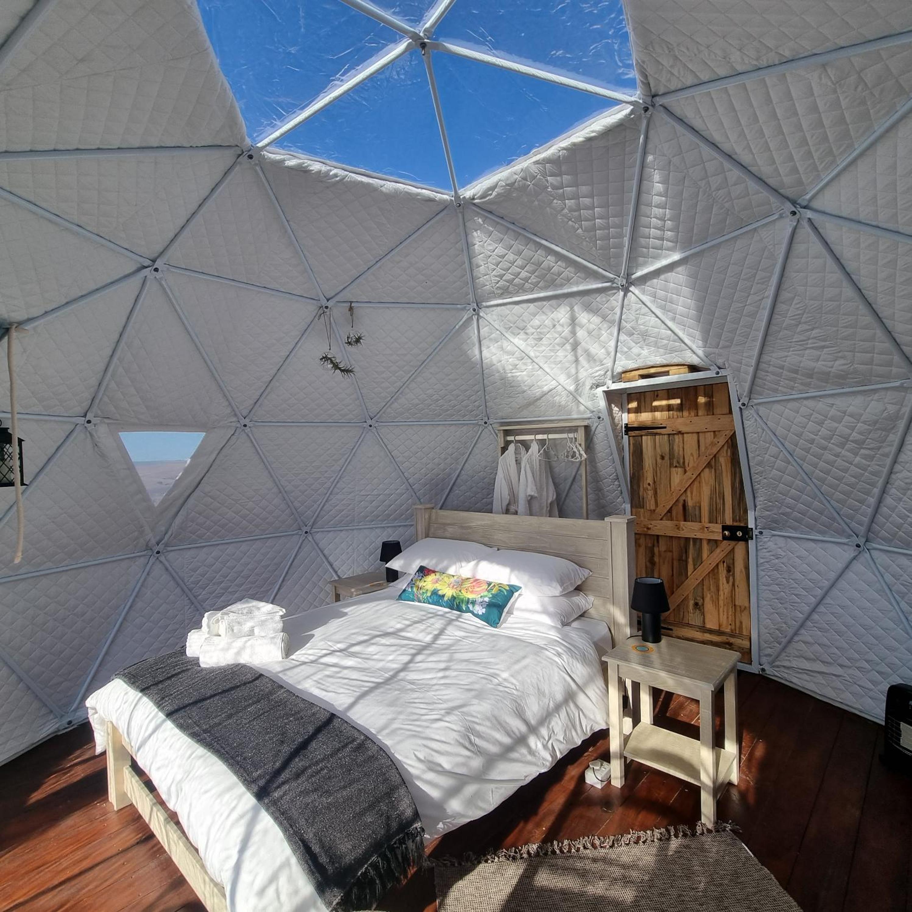 Pom Gratz - EcoDomes