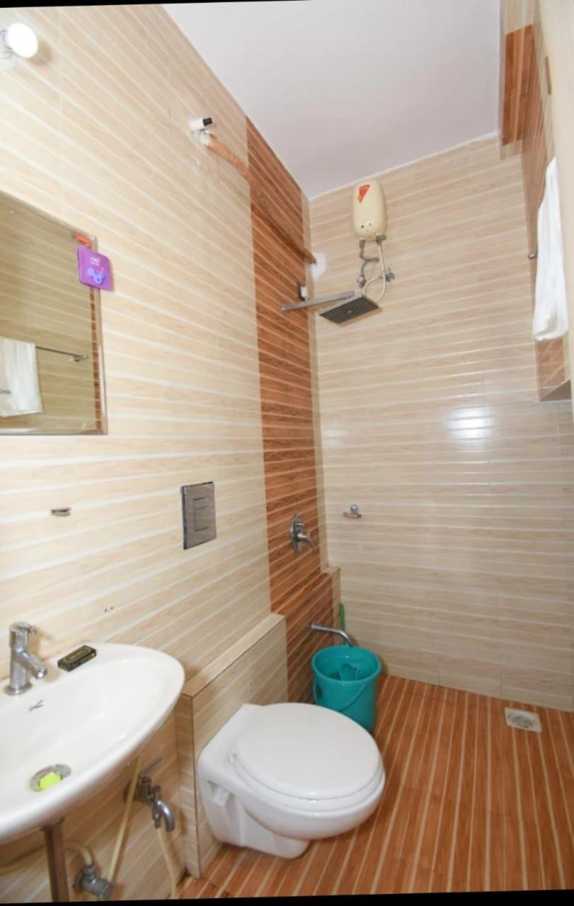 Luxury Royal 4Bhk Villa Lonavala Swimming Pool On Terrace view 5