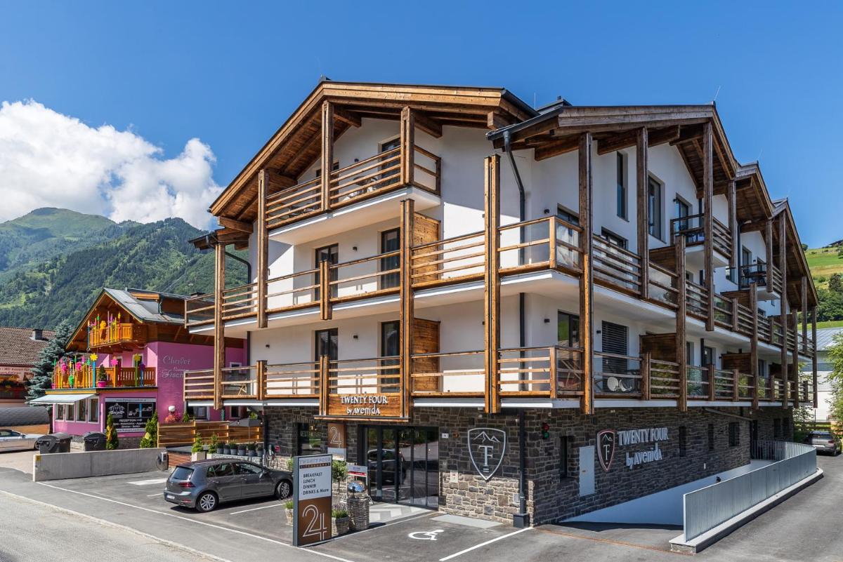 24 by AvenidA - Mountain Residence