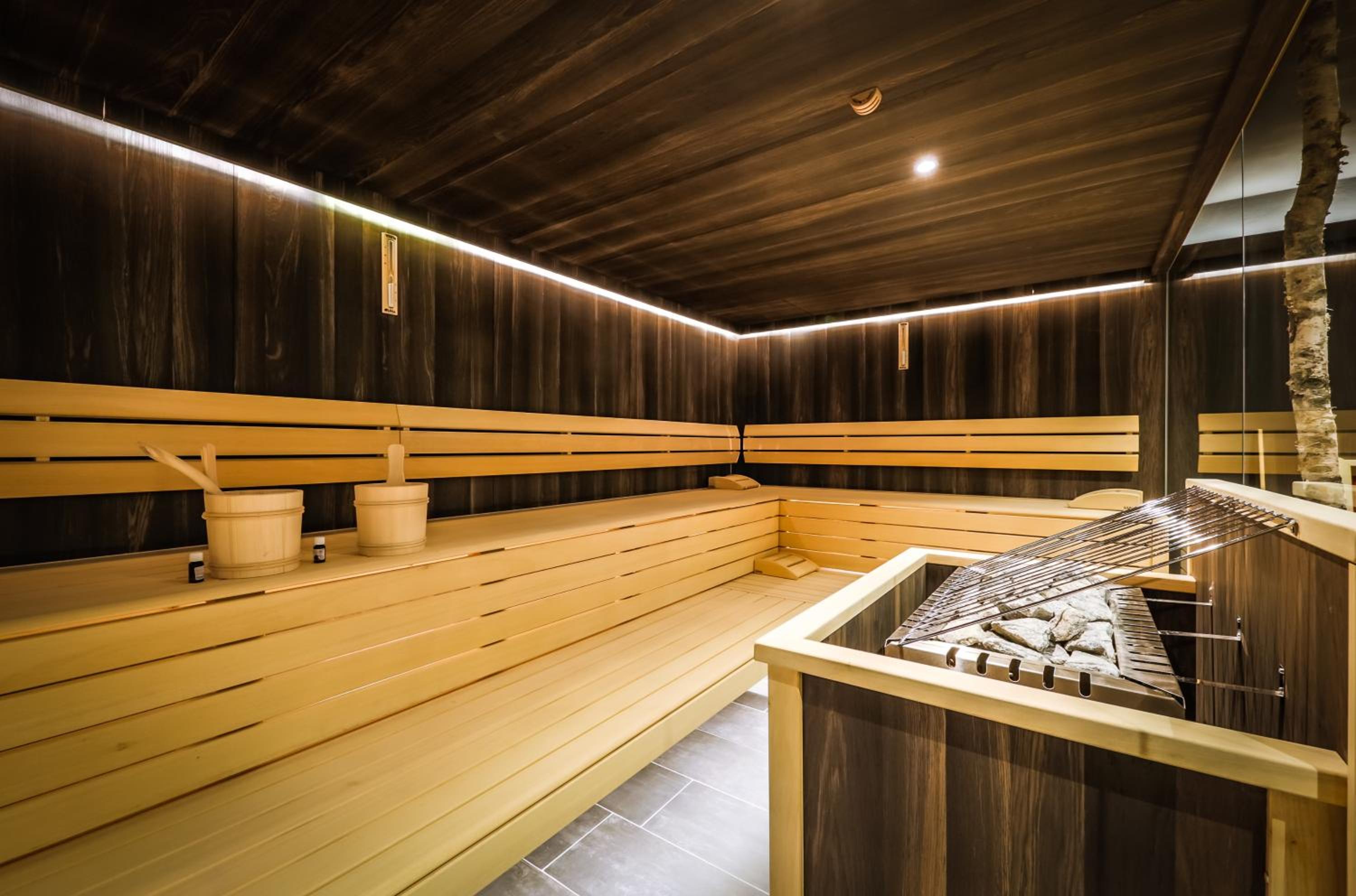 24 by AvenidA - Mountain Residence