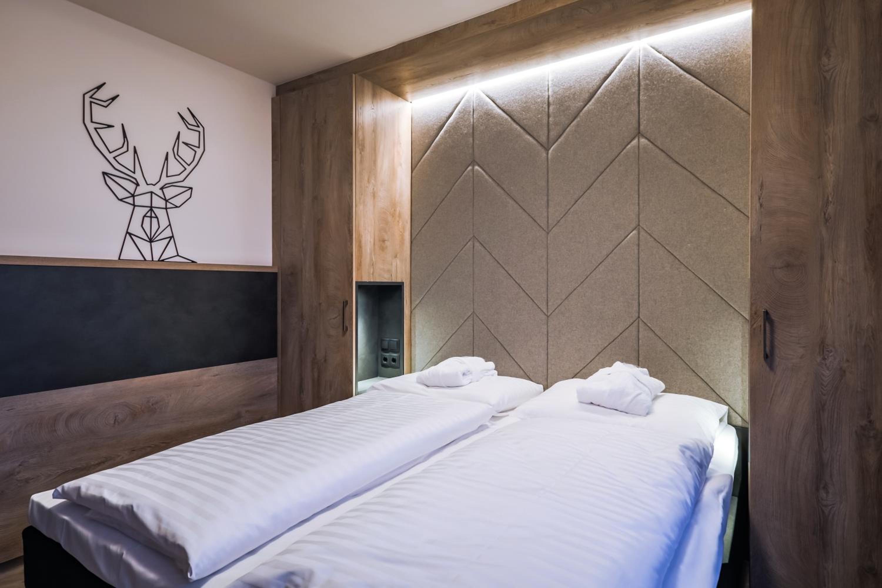 24 by AvenidA - Mountain Residence