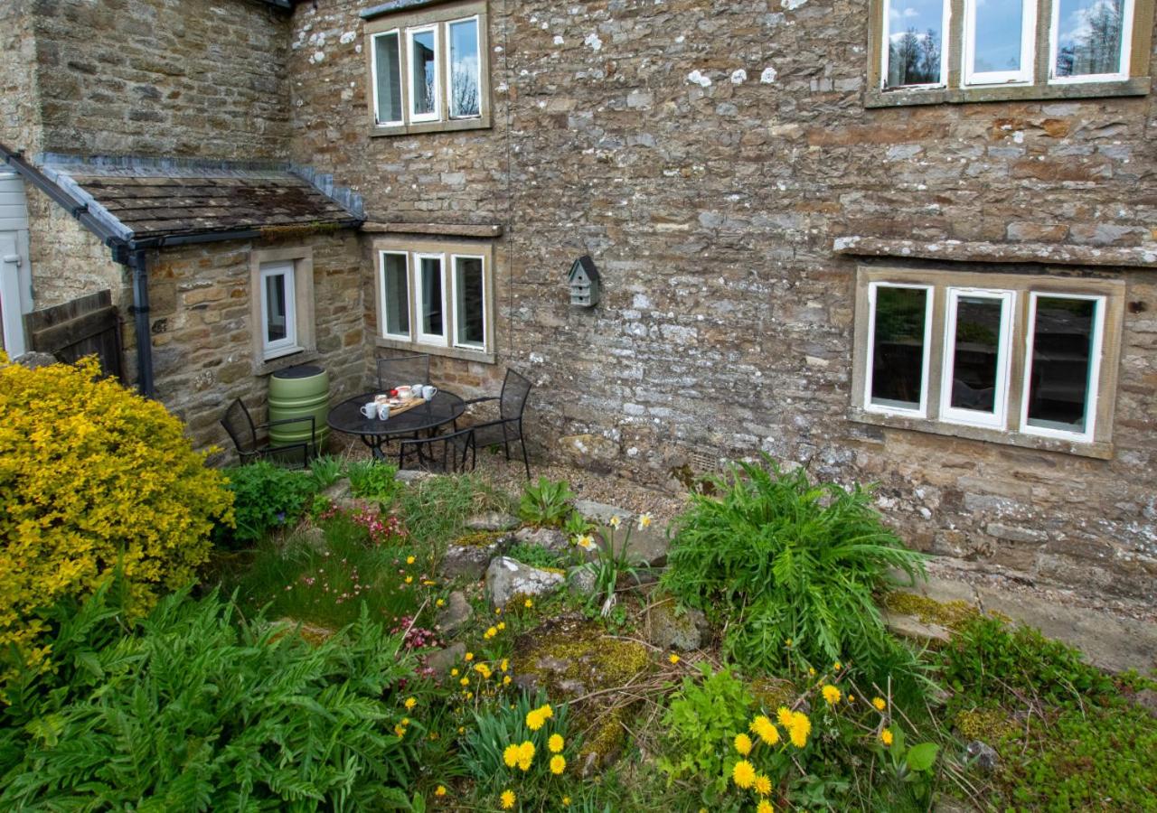 3 Bed in Thornton Rust oc-ds1064